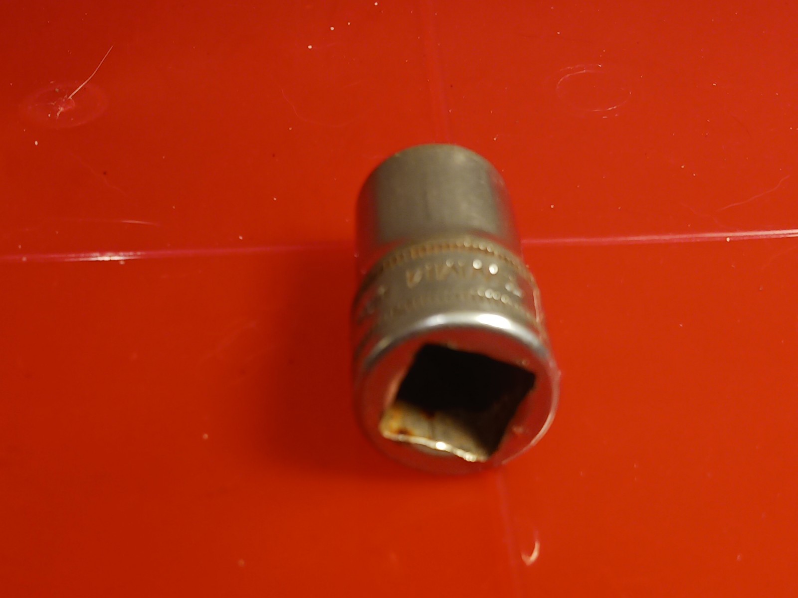 Snap-On Tools USA 1/2″ Drive 6 point 14mm Metric Shallow Chrome Socket TWM14A