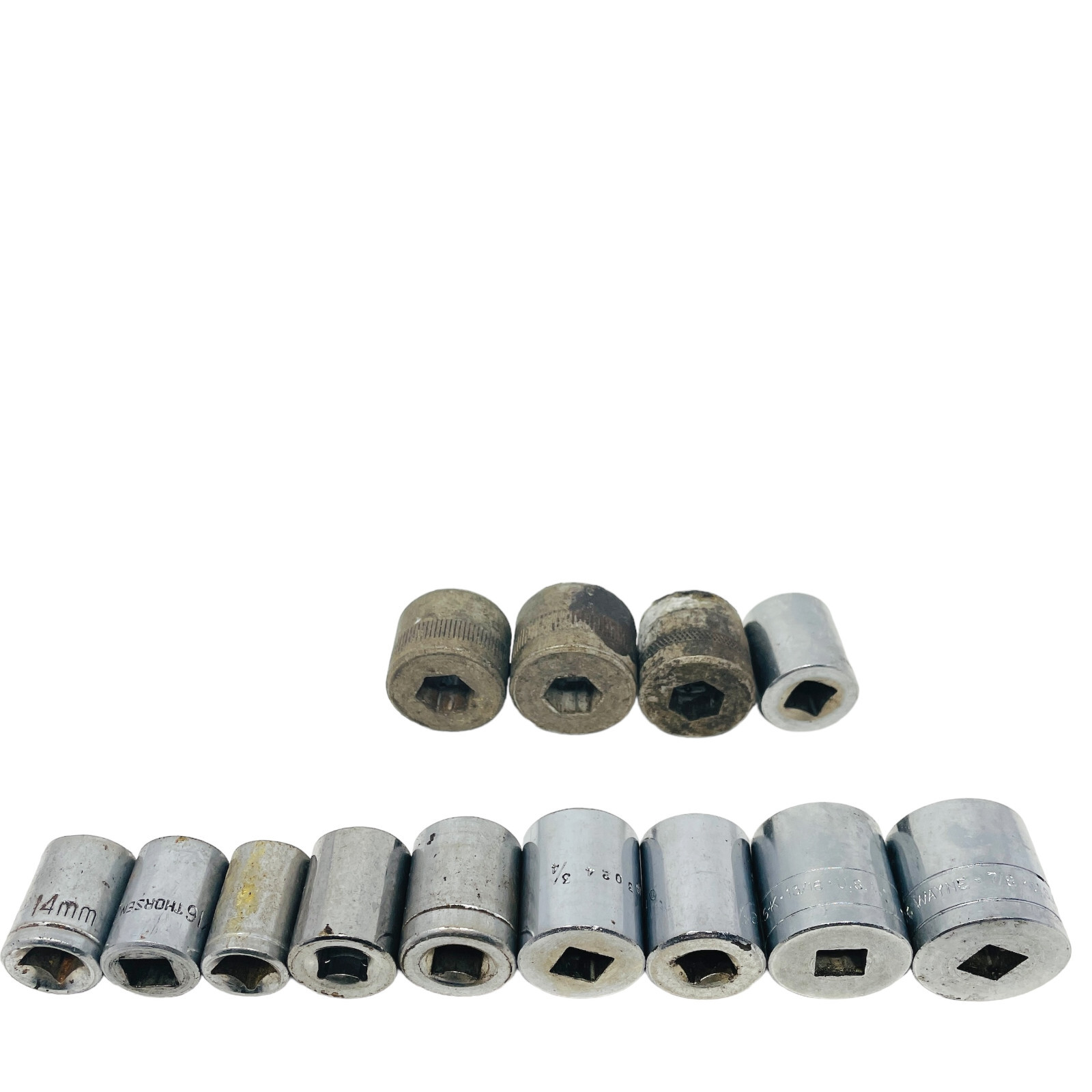 22 Pcs Craftsman, SK and Assorted V 44334 3/4, 14mm, 3/8 in Drive Socket Set