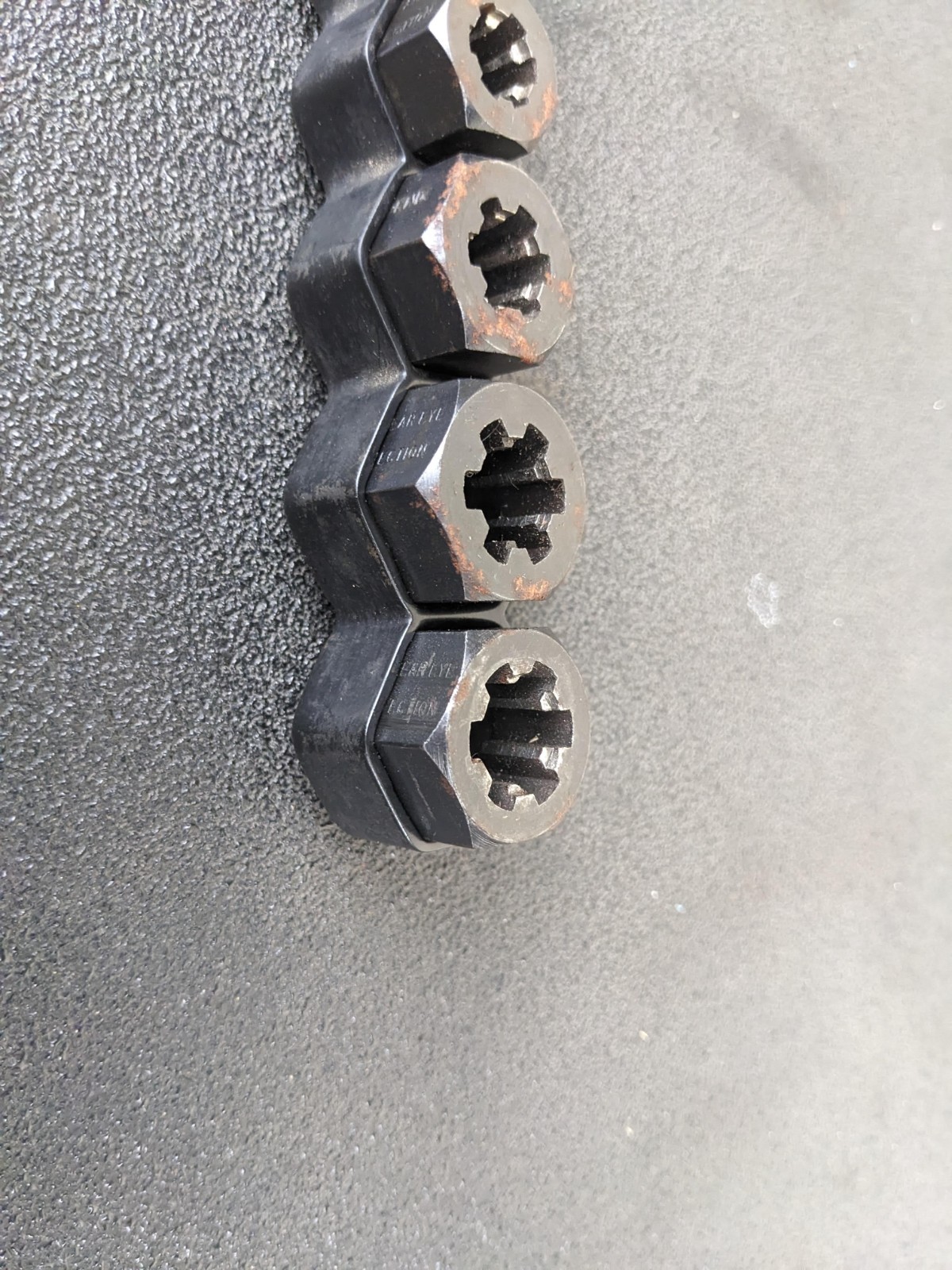 #bp460 Lisle Tool 19250 6pc Stuck Bolt Nut and Stud Remover Set