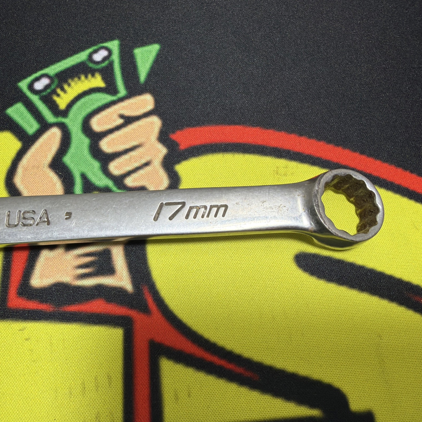 Snap On 17mm Metric Combination 12 Pt 10″ Wrench Model OEXM170B Made USA Used