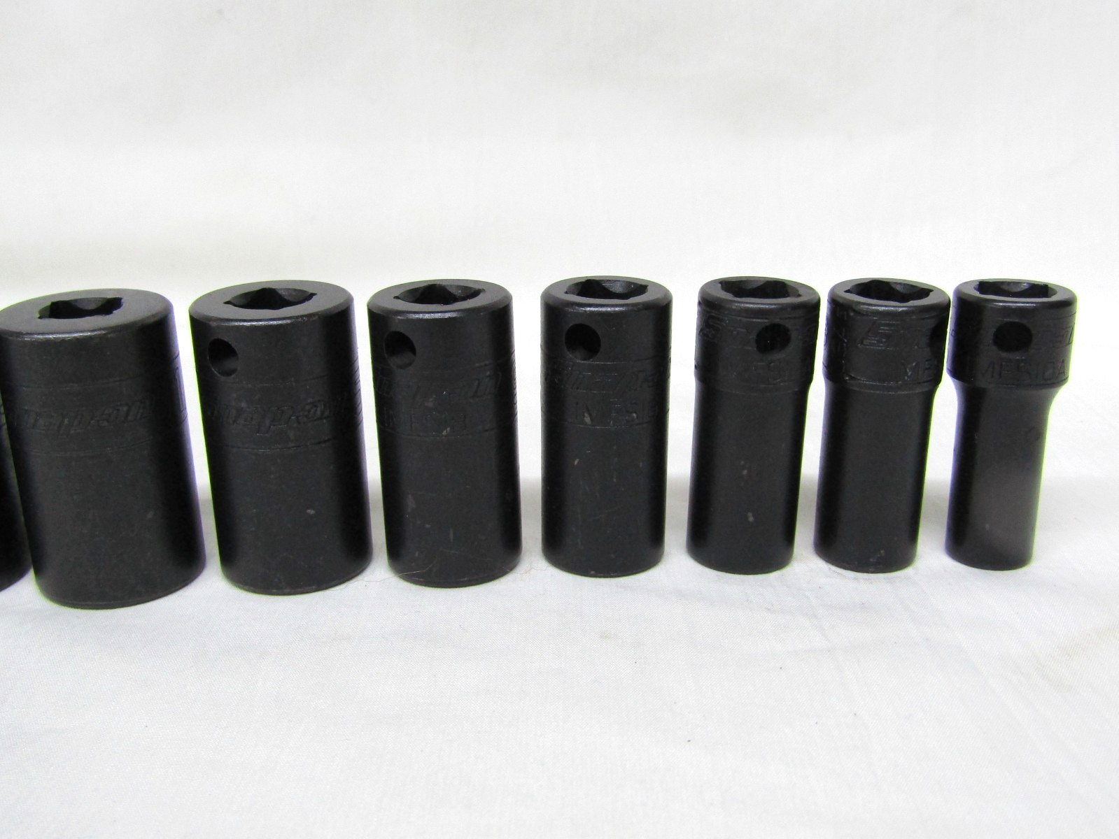 Snap-On IMFS, 5/16-7/8, 10 Piece, 3/8″ Drive, SAE Socket Set w/ Magnet Tray