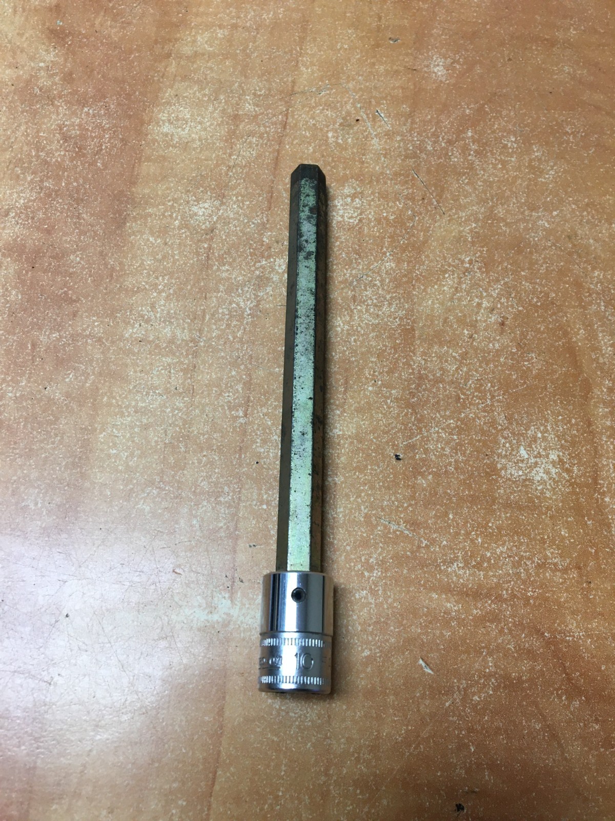 Snap-On Tools 3/8″ Drive Metric 10mm Extra-Long Hex Socket Driver FAML10