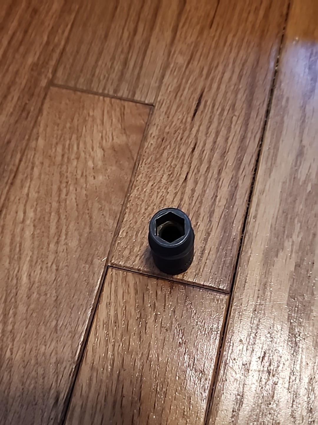 Snap-on USA 3/8″ Drive 7/16″ 6pt Impact Socket for Self-Tap Screws FIM140