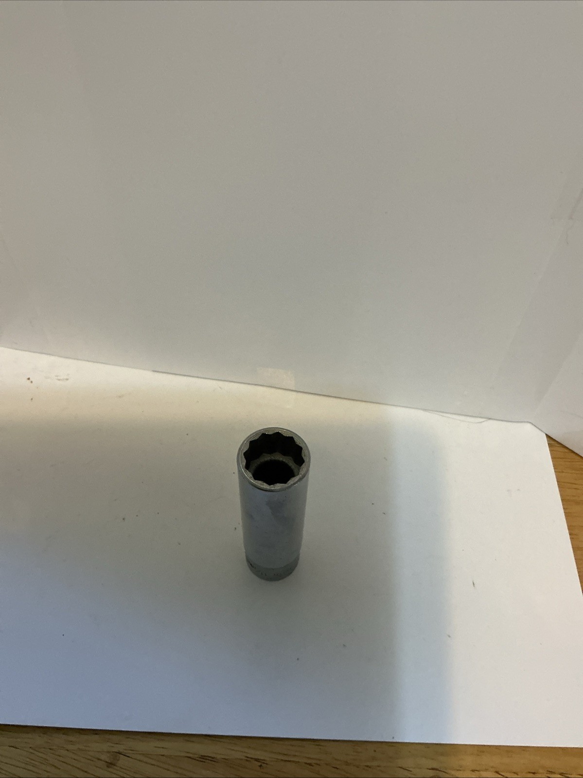 Snap On 1/2 Dr Deep well 12 Pt Socket 11/16 Model SVS221
