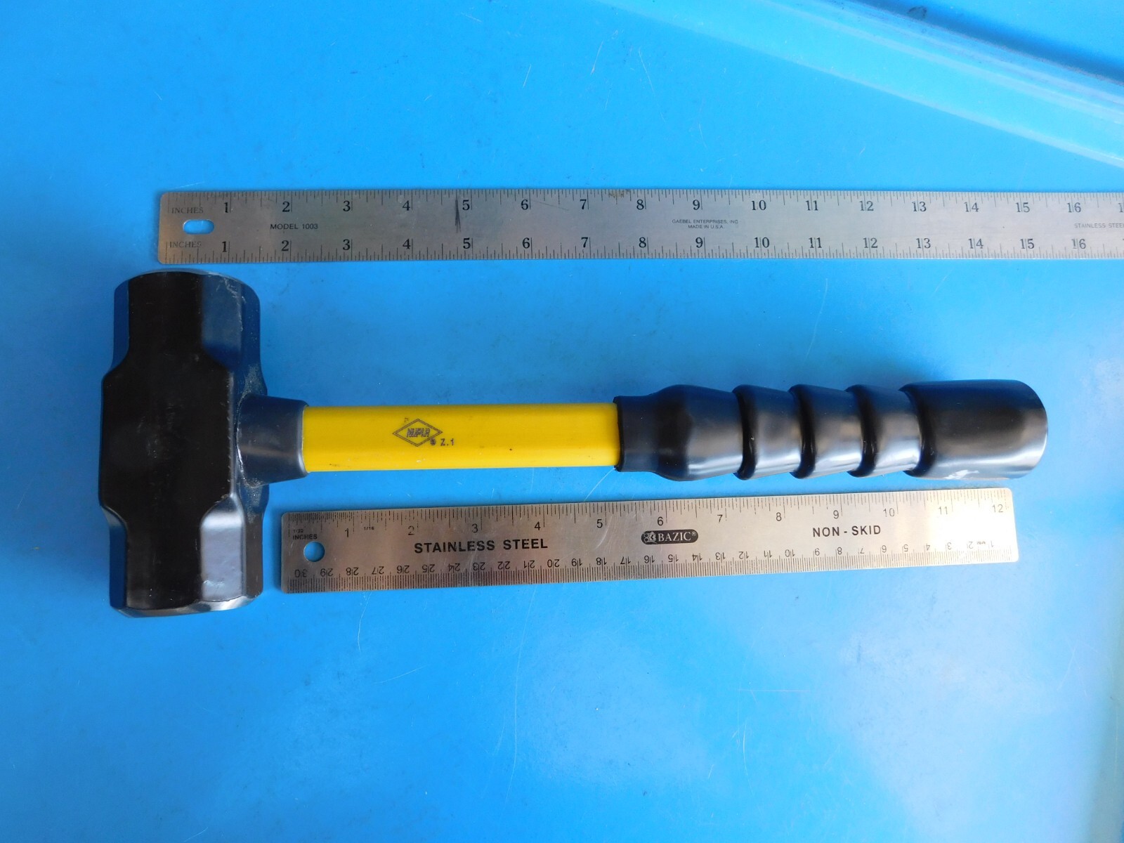 USED , NUPLA » 4 LB. » SLEDGE HAMMER