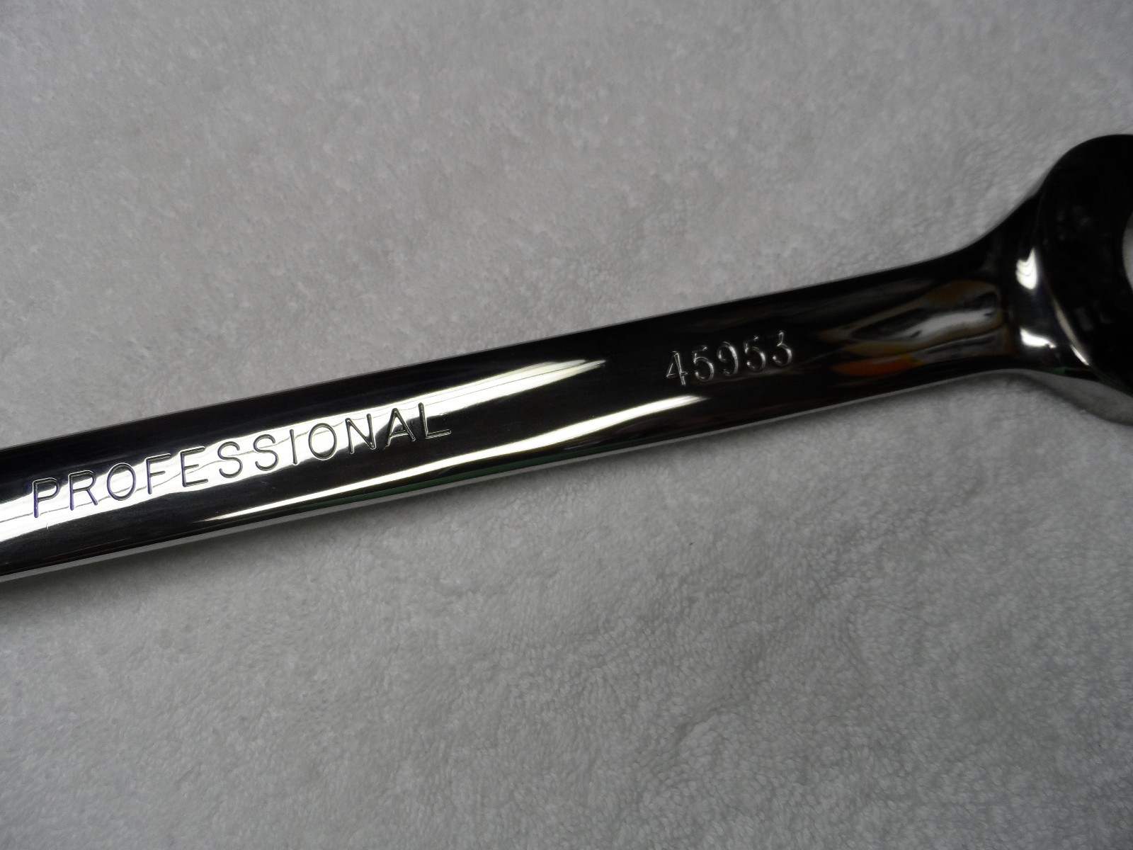 Craftsman Professional Standard SAE Long Full Polish, USA 1 5/16″ – Part # 45953