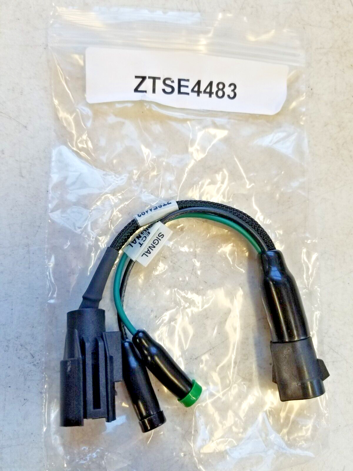 * Navistar International OTC Tools ZTSE4483 Temperature Sensor Breakout Harness