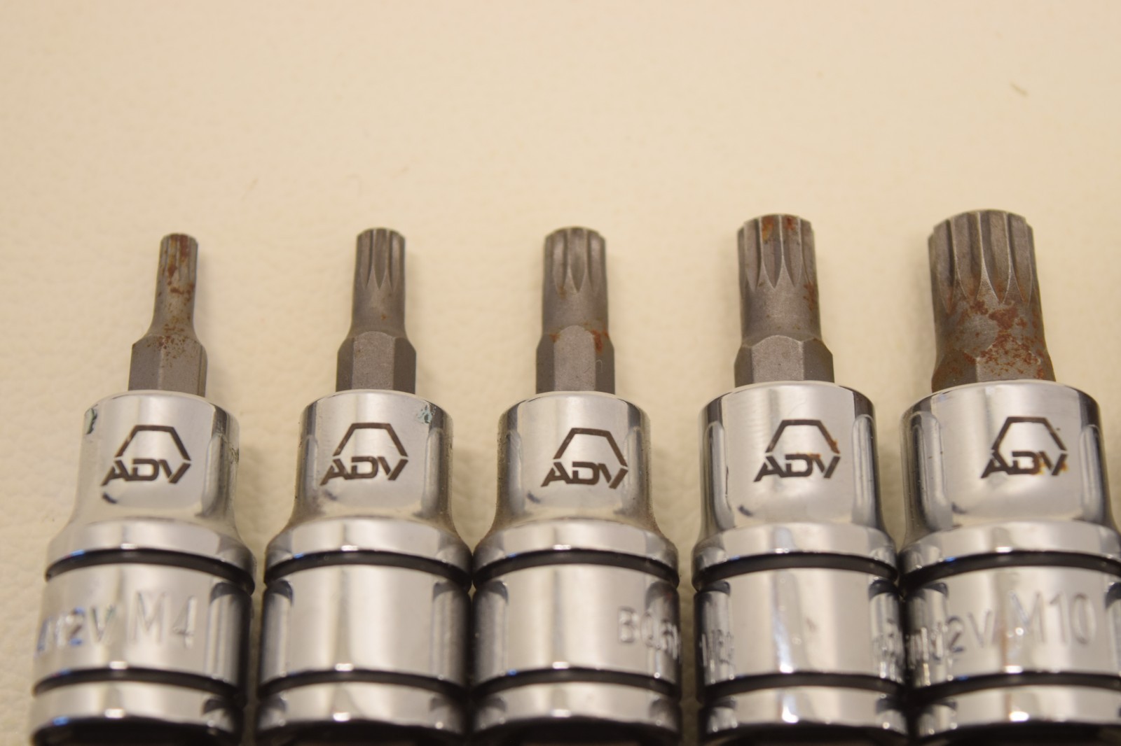Matco Tools SQM92V 9 Piece 3/8″ Drive Triple Square Bit Socket Set 12 Point USED