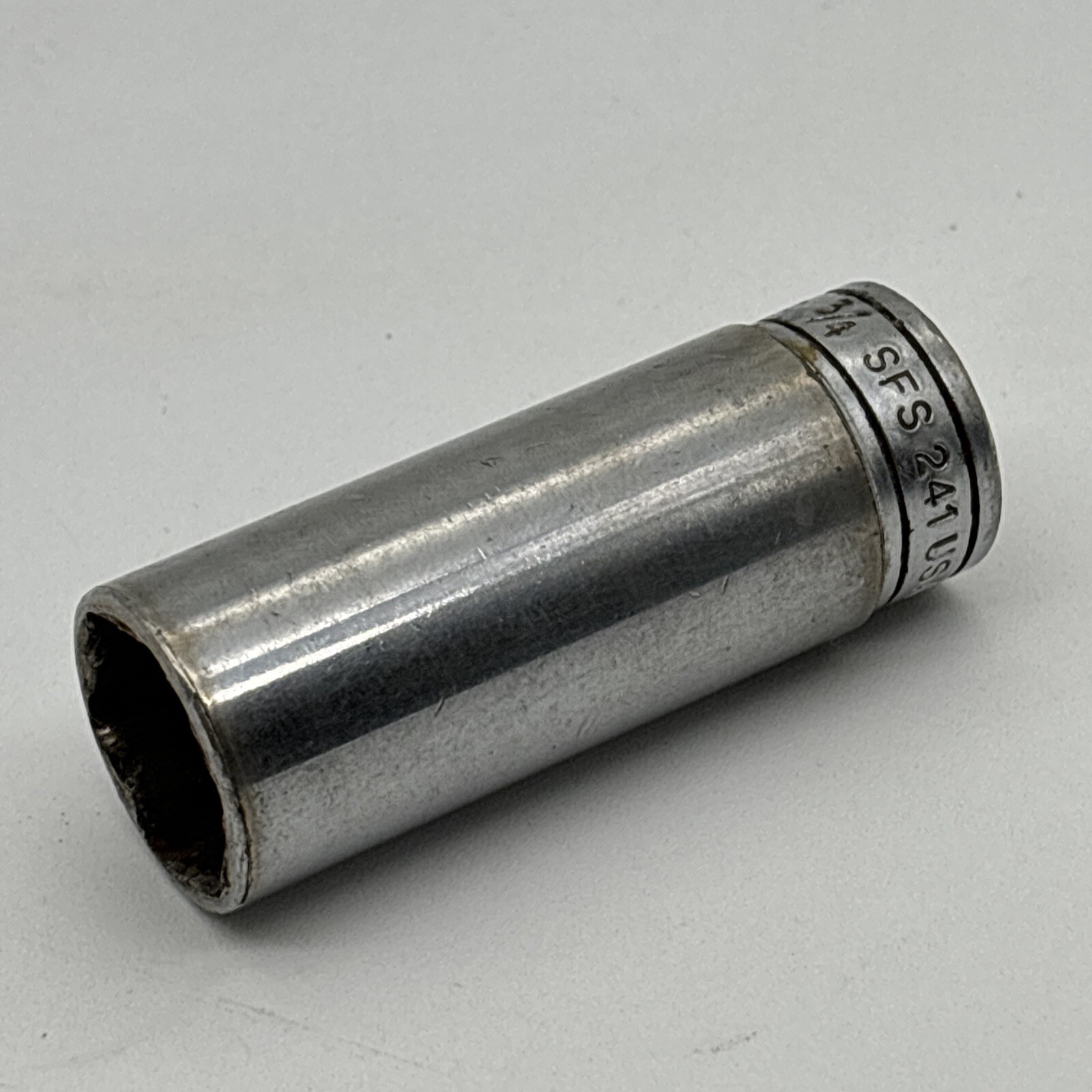 Snap-On Tools 3/4″ SAE Deep Well Socket 3/8″ Drive 6 Point SFS241 USA