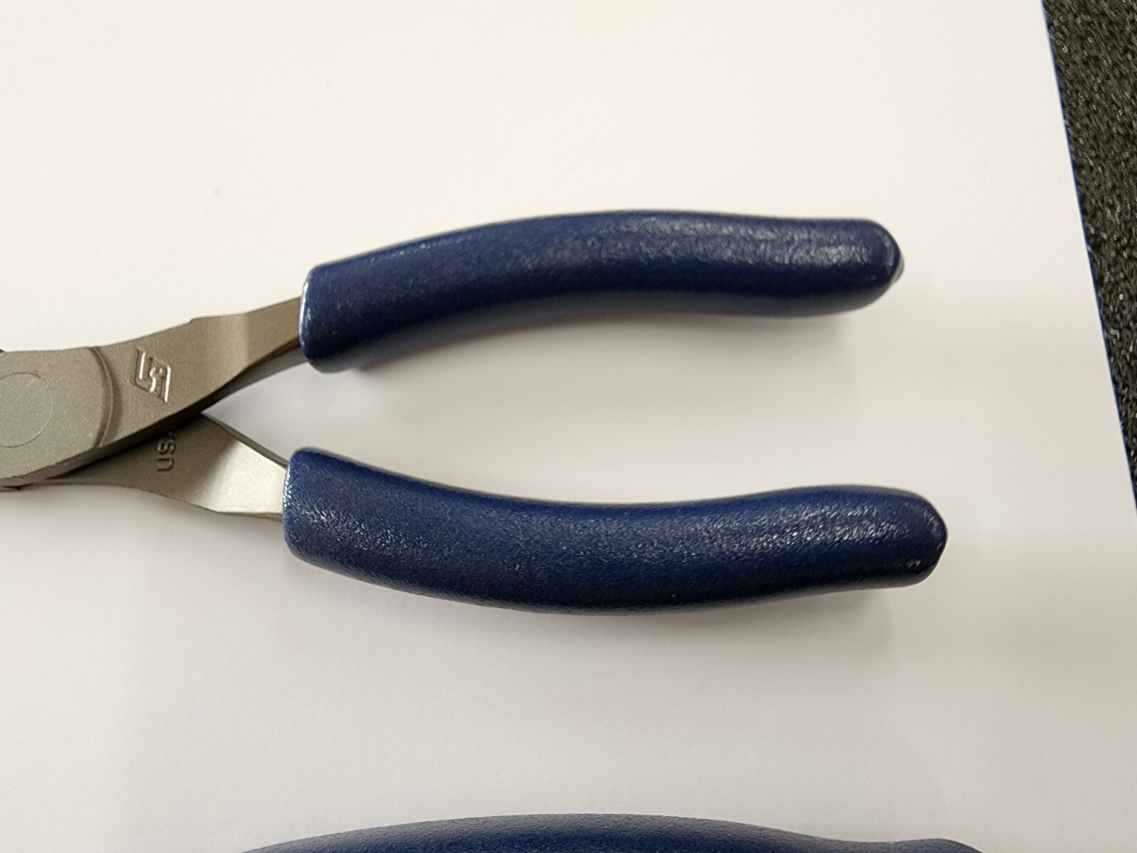 Snap-on Tools USA NEW 2pc POWER BLUE 9″ & 6″ Soft Grip Needle Nose Pliers Set