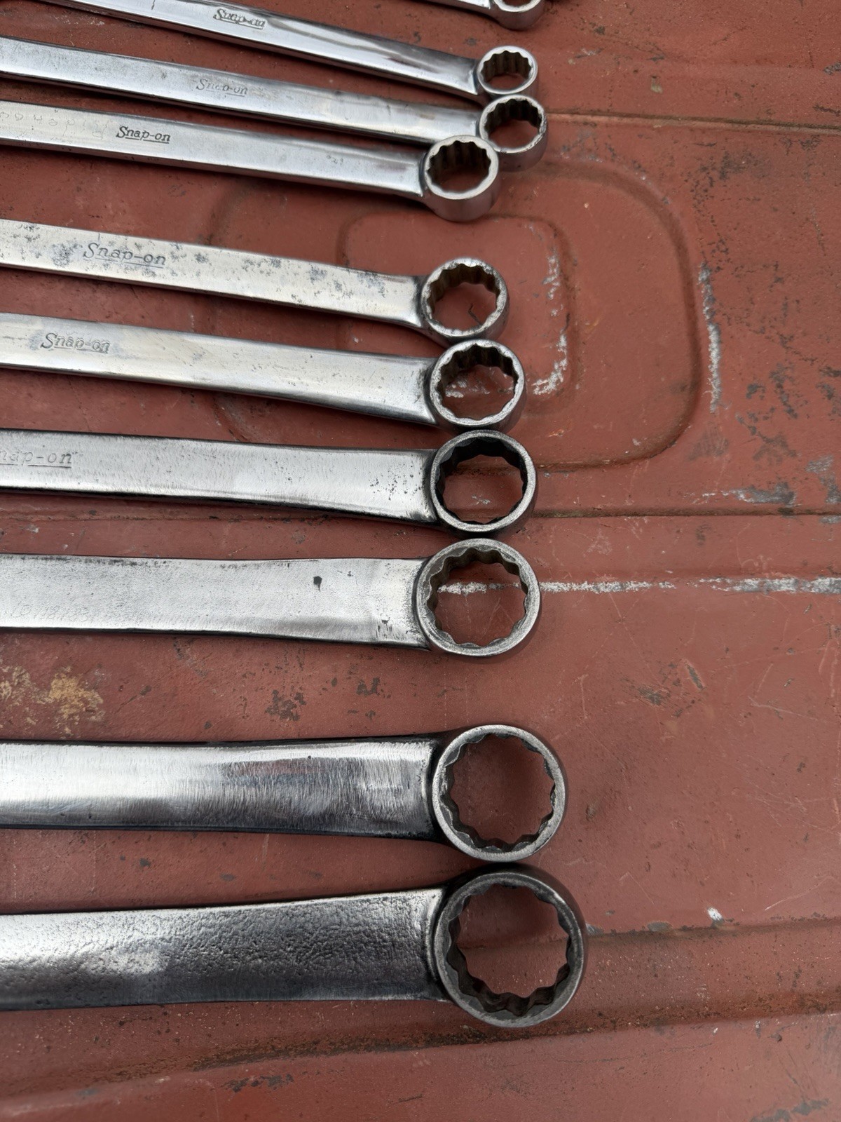 Snap-on 12 Pc. SAE 12pt. Combination Wrench Set 1 & 1/16” – 3/8”