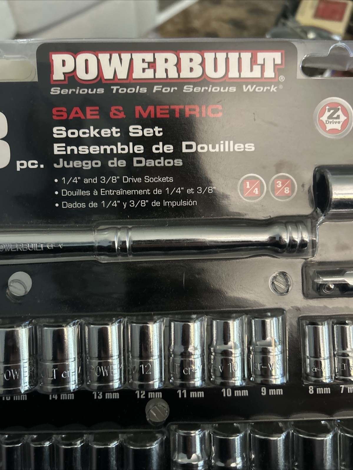 Powerbuilt 33 Piece Socket Set. SAC & metric 6,mm To 18mm. 5/32″ To. 3/4″