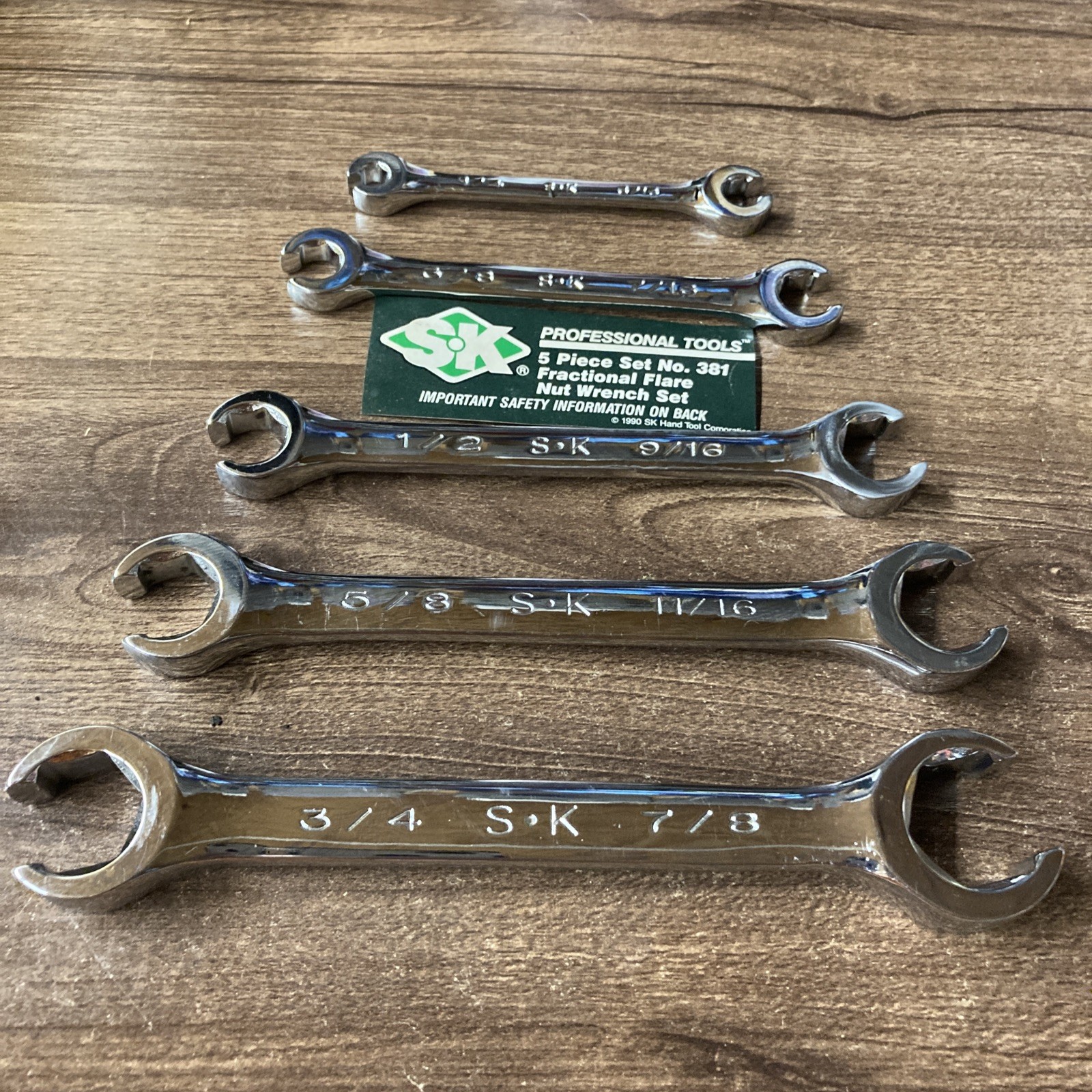 SK Tools USA 381 SAE 1/4-7/8″ 5pc Flare Nut Line Wrench Set, 6 Point