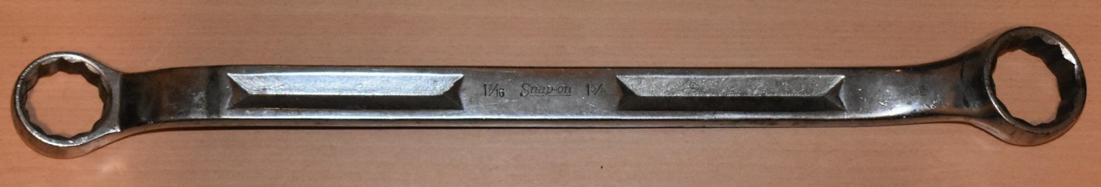 SNAP-ON TOOLS #XV-4652, 1-7/16″ x 1-5/8″ 12-POINT OFF-SET BOX END WRENCH