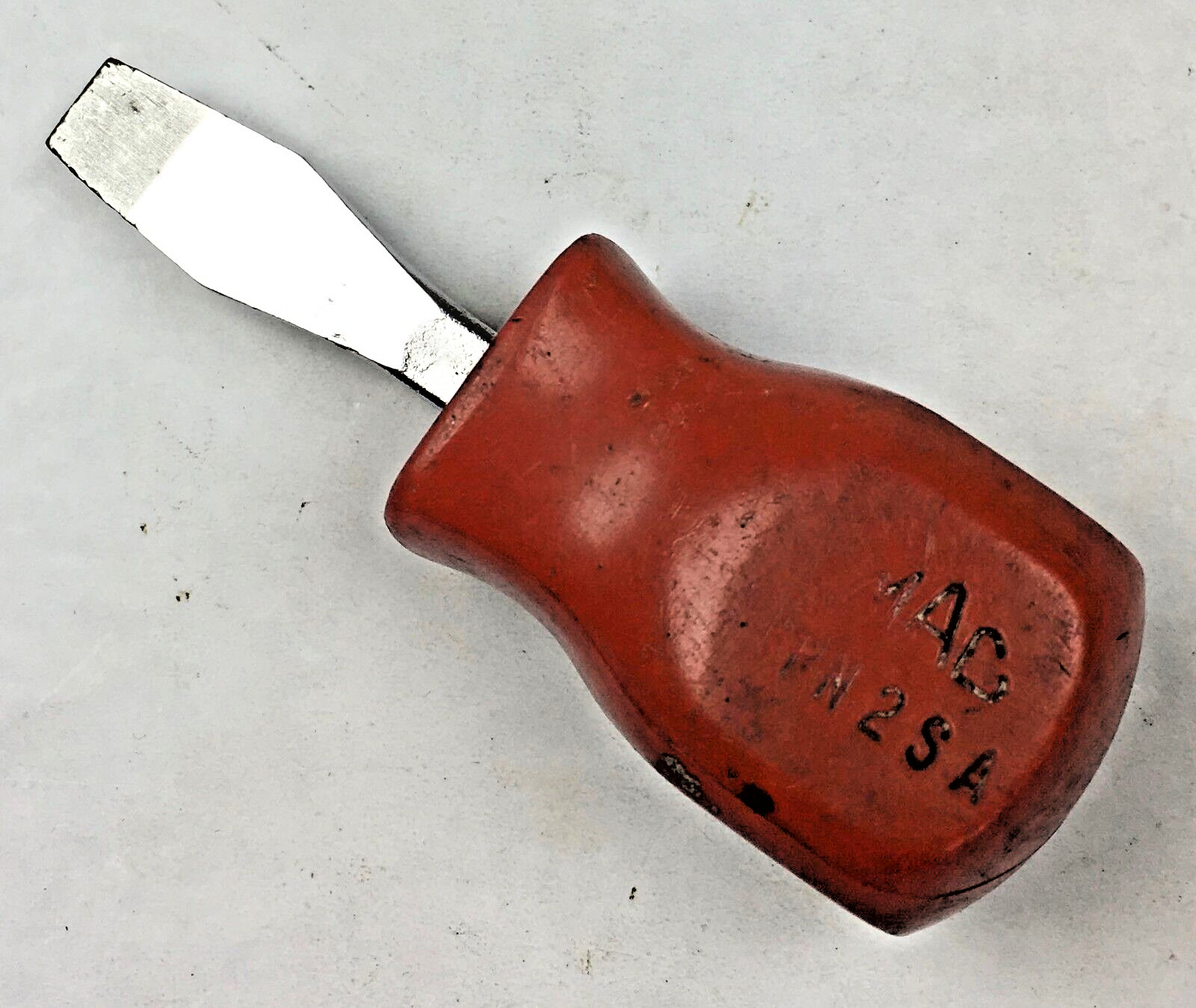 MAC Tools PN2SA RED Hard Handle Stubby Slotted Flat Tip Head Screwdriver U.S.A.