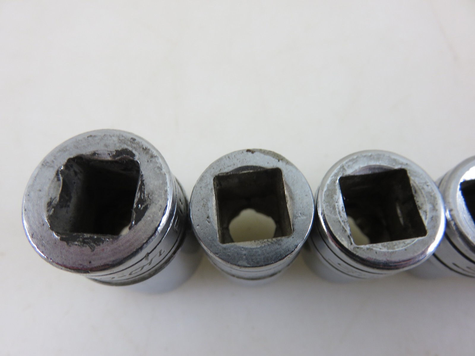 Snap-On 210AFLEY Inverted Torx Shallow Socket Set E4-E18 10pc Set 1/4″ & 3/8″ Dr