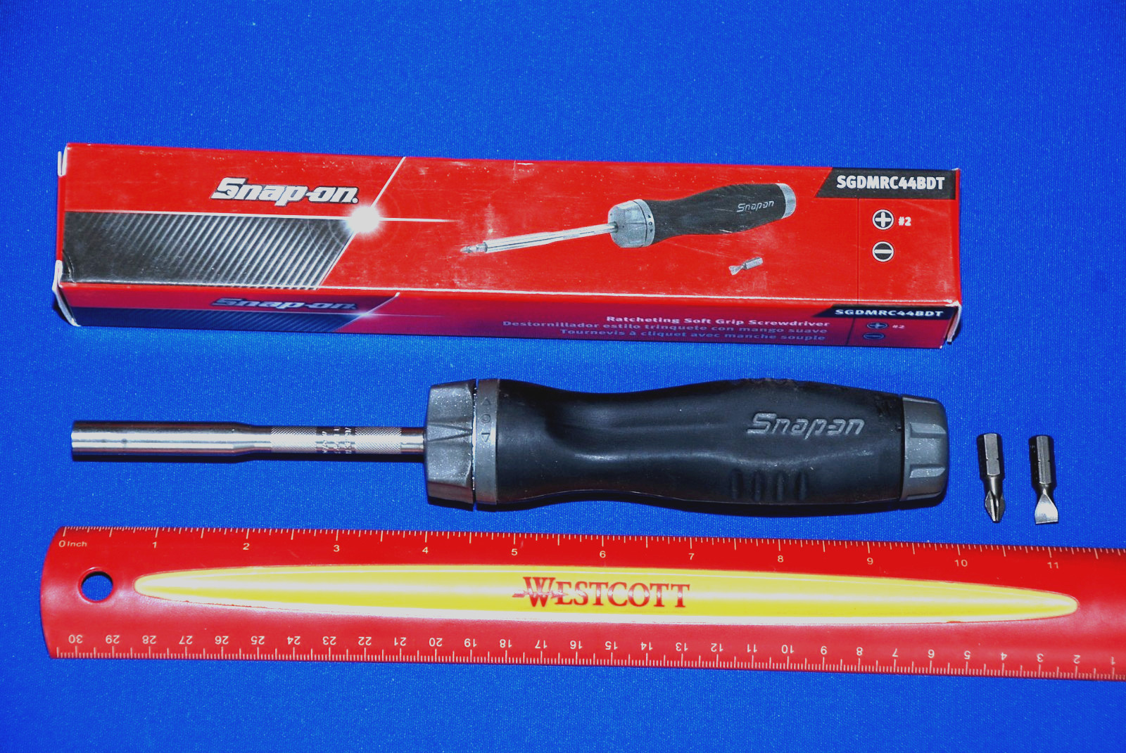 Snap-on NEW Dark Titanium Grey Ratcheting Soft Grip Standard Screwdriver Set