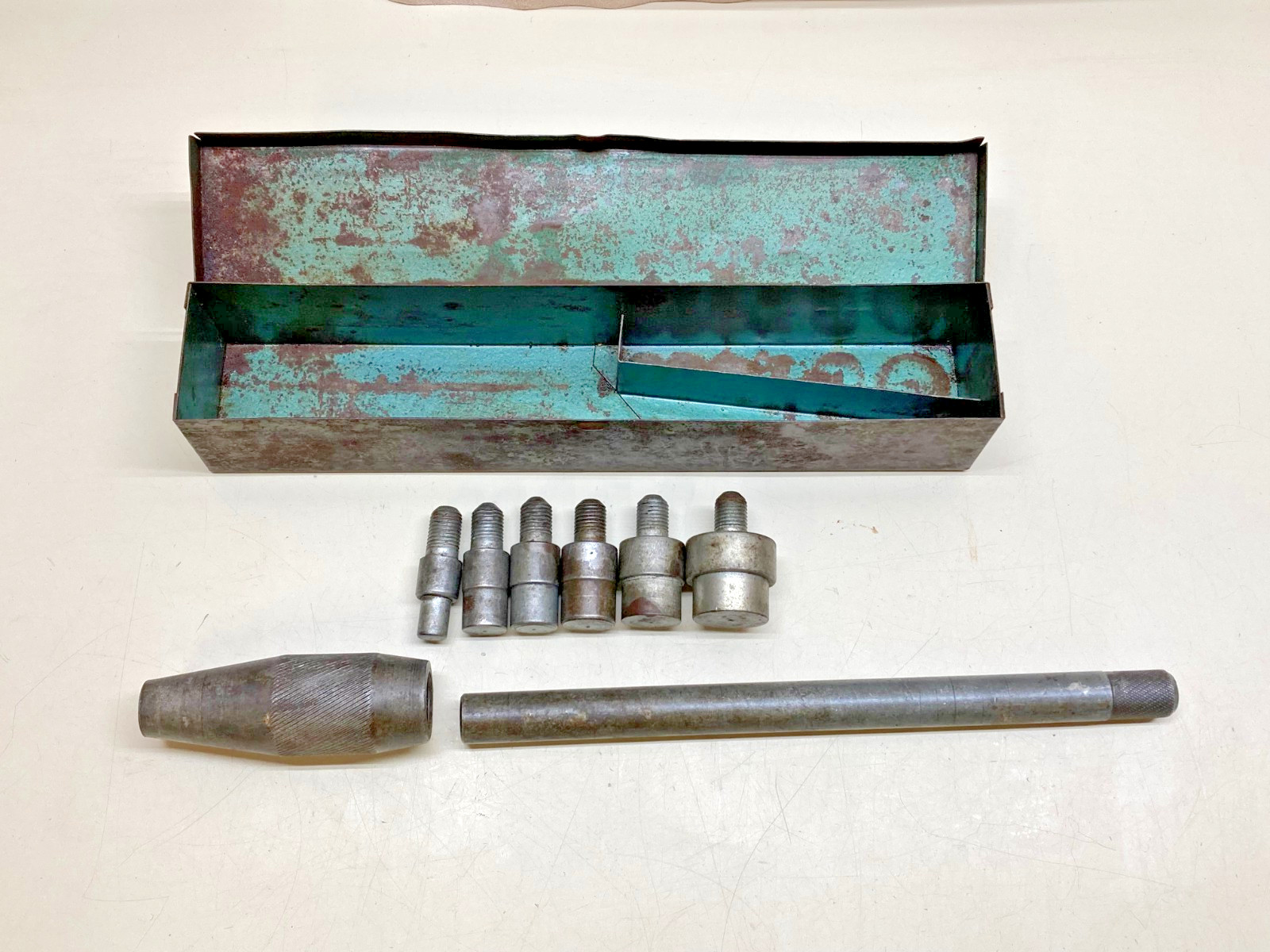 Vintage clutch alignment tool set