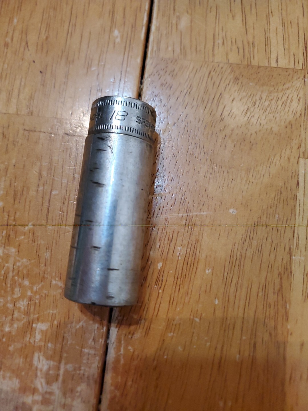 Snap On 3/8 Drive 18MM 6PT Deep Socket SFSM18