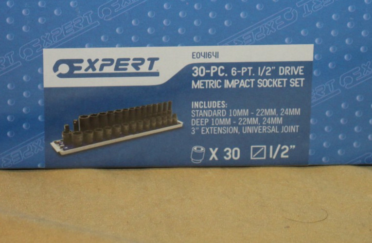 MAC TOOLS EXPERT E041641 30-PC. 6-PT. 1/2“ DRIVE METRIC IMPACT SOCKET SET – NEW