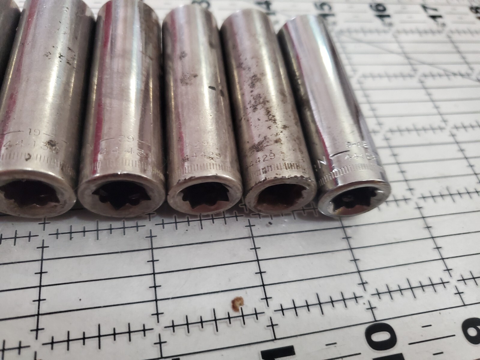 Craftsman USA 3/8″ Drive Deep Socket Set Metric 6 Point Tool MANY DUPLICATES
