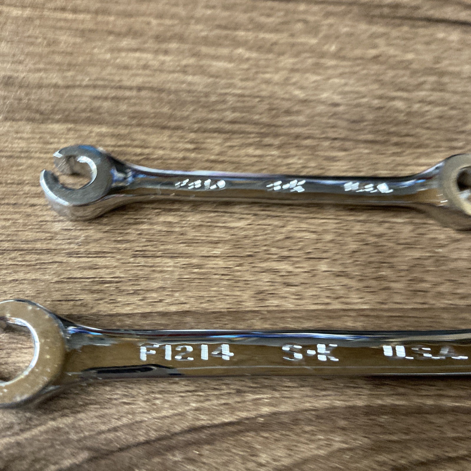 SK Tools USA 381 SAE 1/4-7/8″ 5pc Flare Nut Line Wrench Set, 6 Point