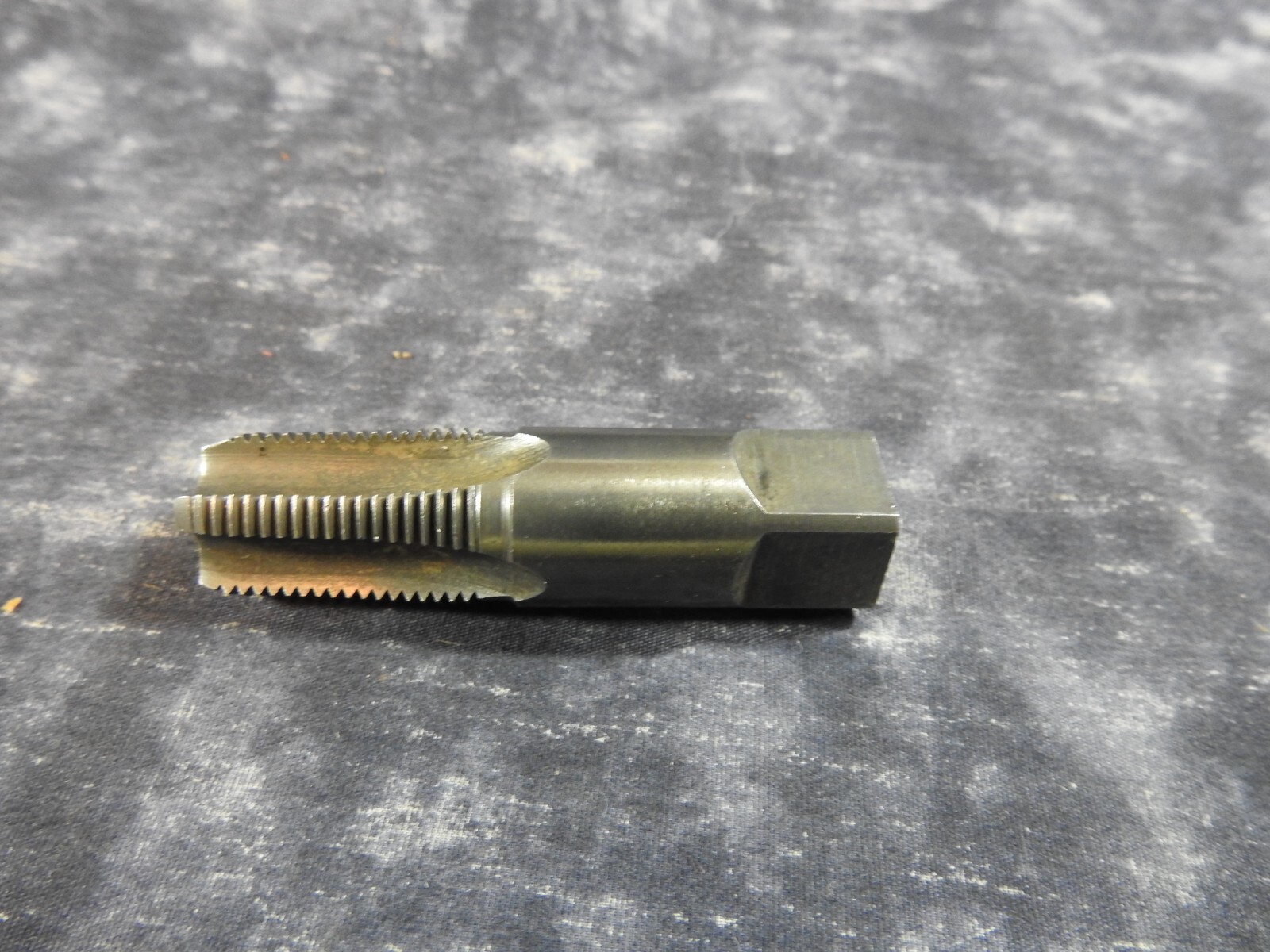 3/8″-18 NPT Taper Pipe Tap USA RH Steel 4 Flute USA