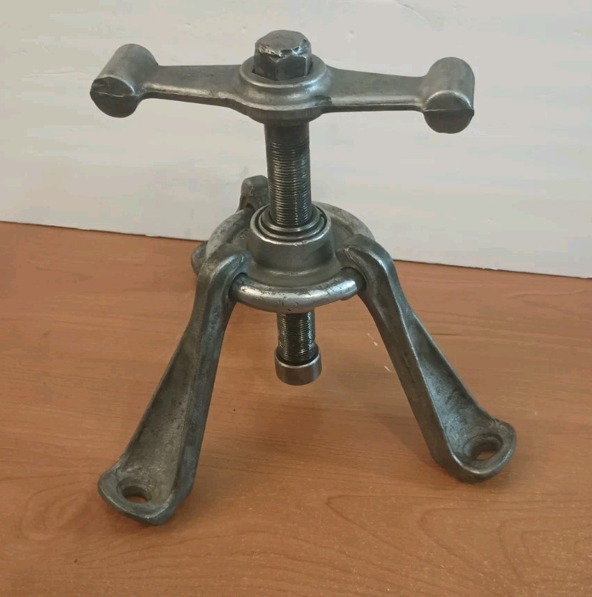 Vintage Herbrand 825 Hub Puller 3 Jaw Wheel Axle Puller Heavy-Duty USA