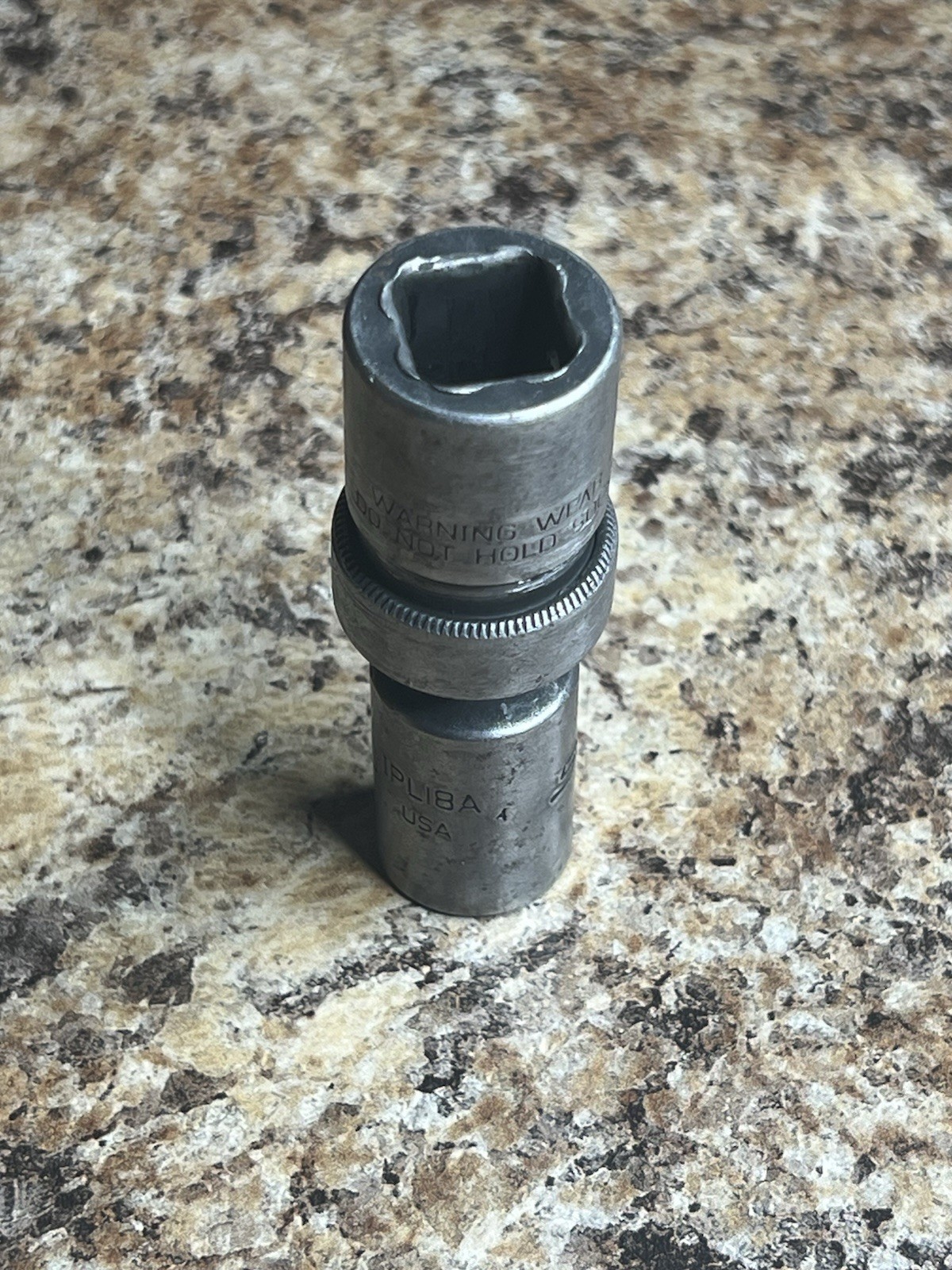 Snap On IPL18A 1/2″ Dr 6-Point 9/16″ Flank Drive Shallow Swivel Impact Socket