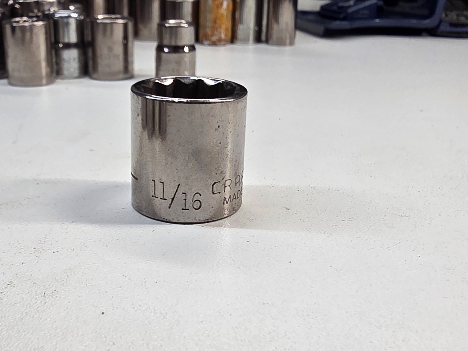 Craftsman USA 11/16″ Socket 12 Point 3/8″ Drive Inverted G2 44336