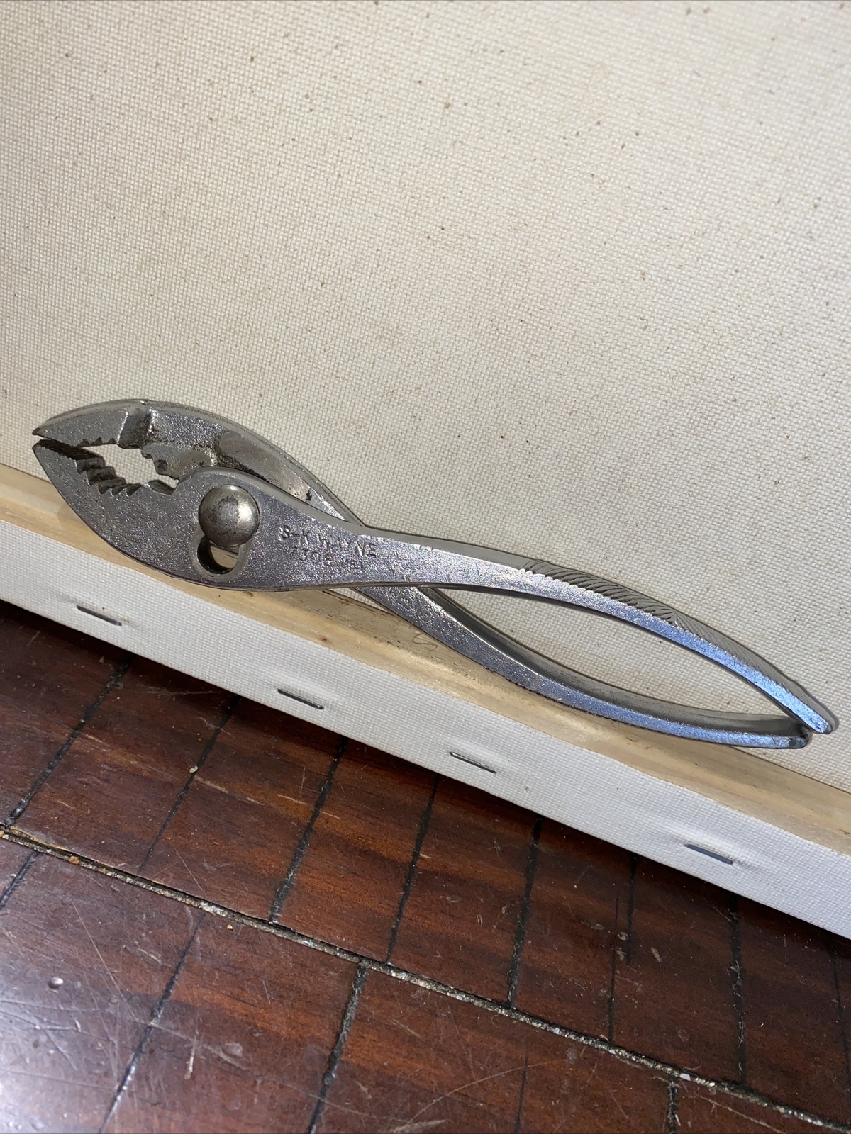 Vintage SK Wayne Slip Joint Pliers 6.5″ 7306 USA SK107