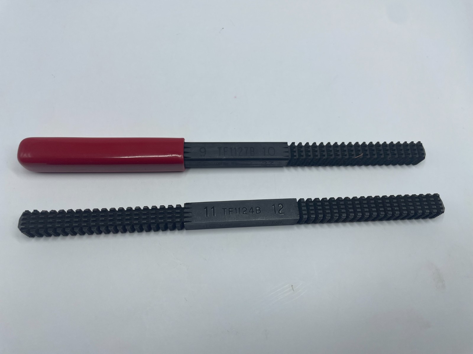 Snap-on Thread File Set 2 Pc #TF1127B & #TF1124B USA