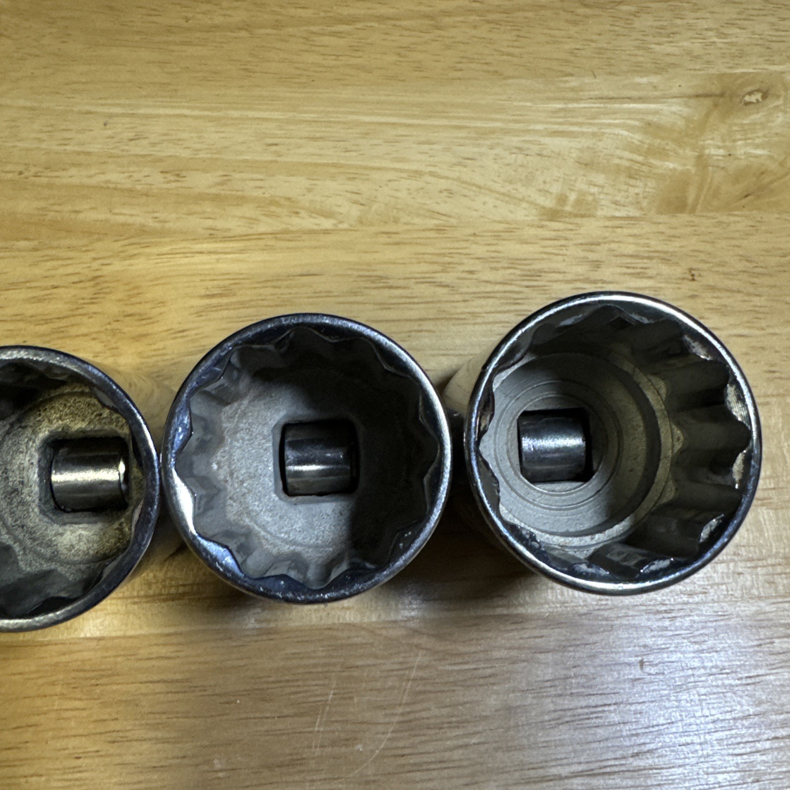 Armstrong 12 Point 1/2 Drive 15 Piece Socket Set 3/8 to 1 1/4” EXCELLENT