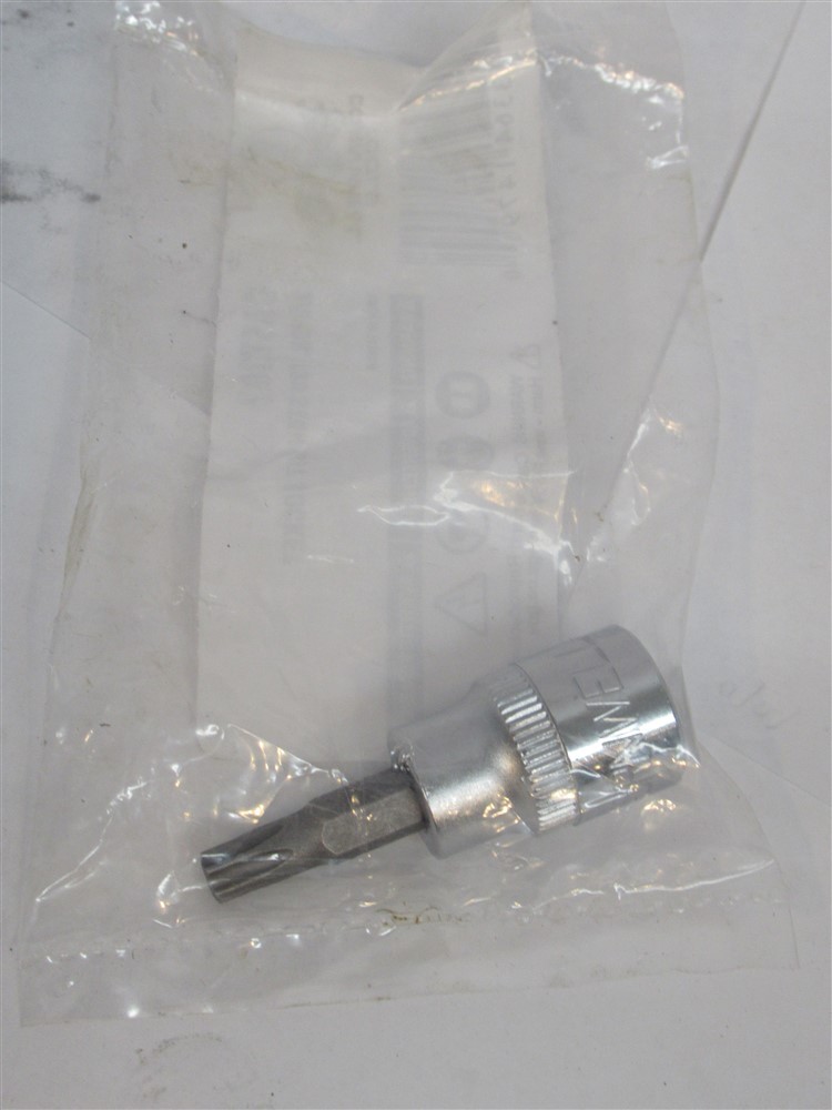 Cornwell CBST302, T30 Star Bit Socket, 3/8″ Drive