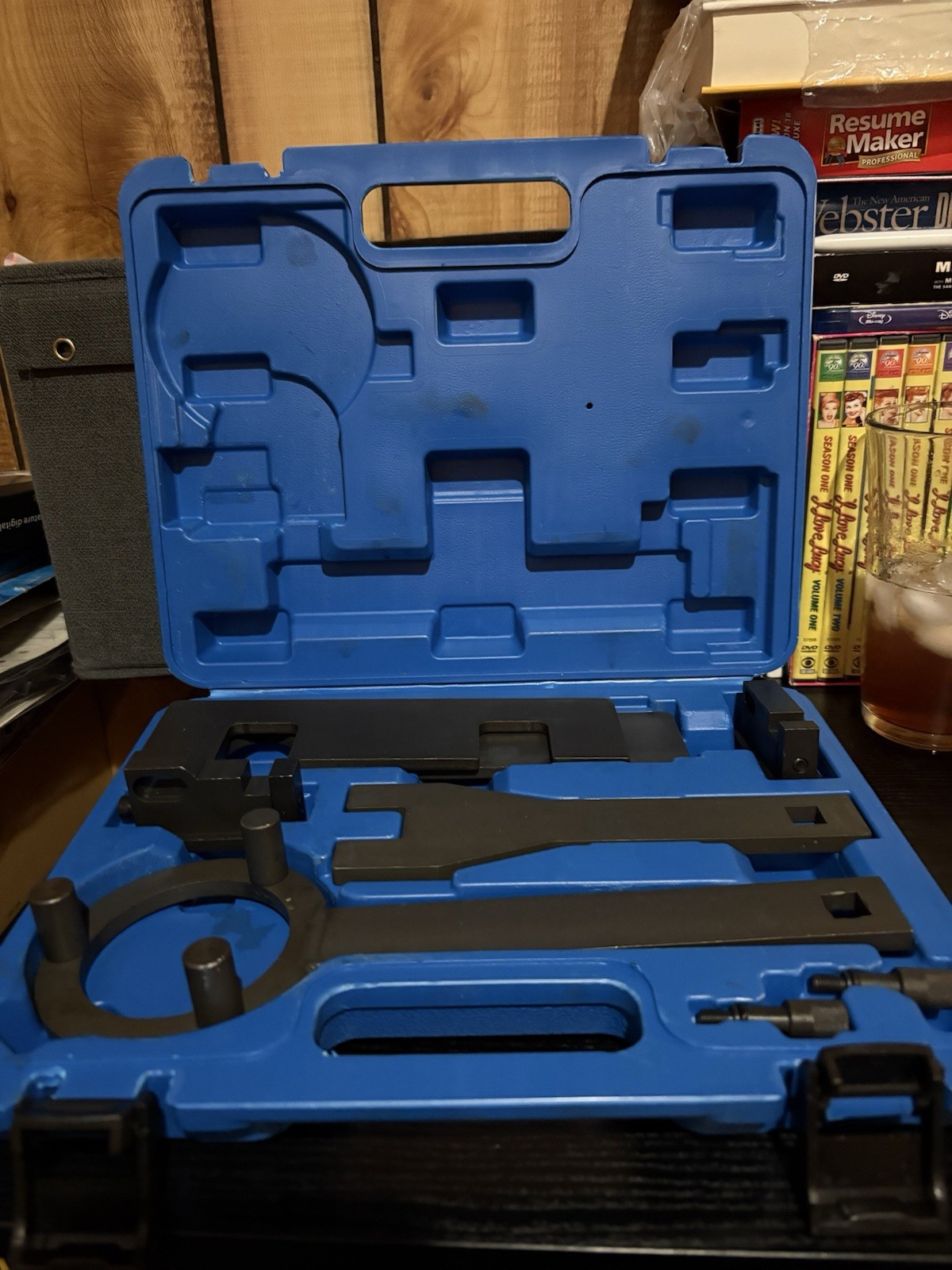 CAMSHAFT TOOLS