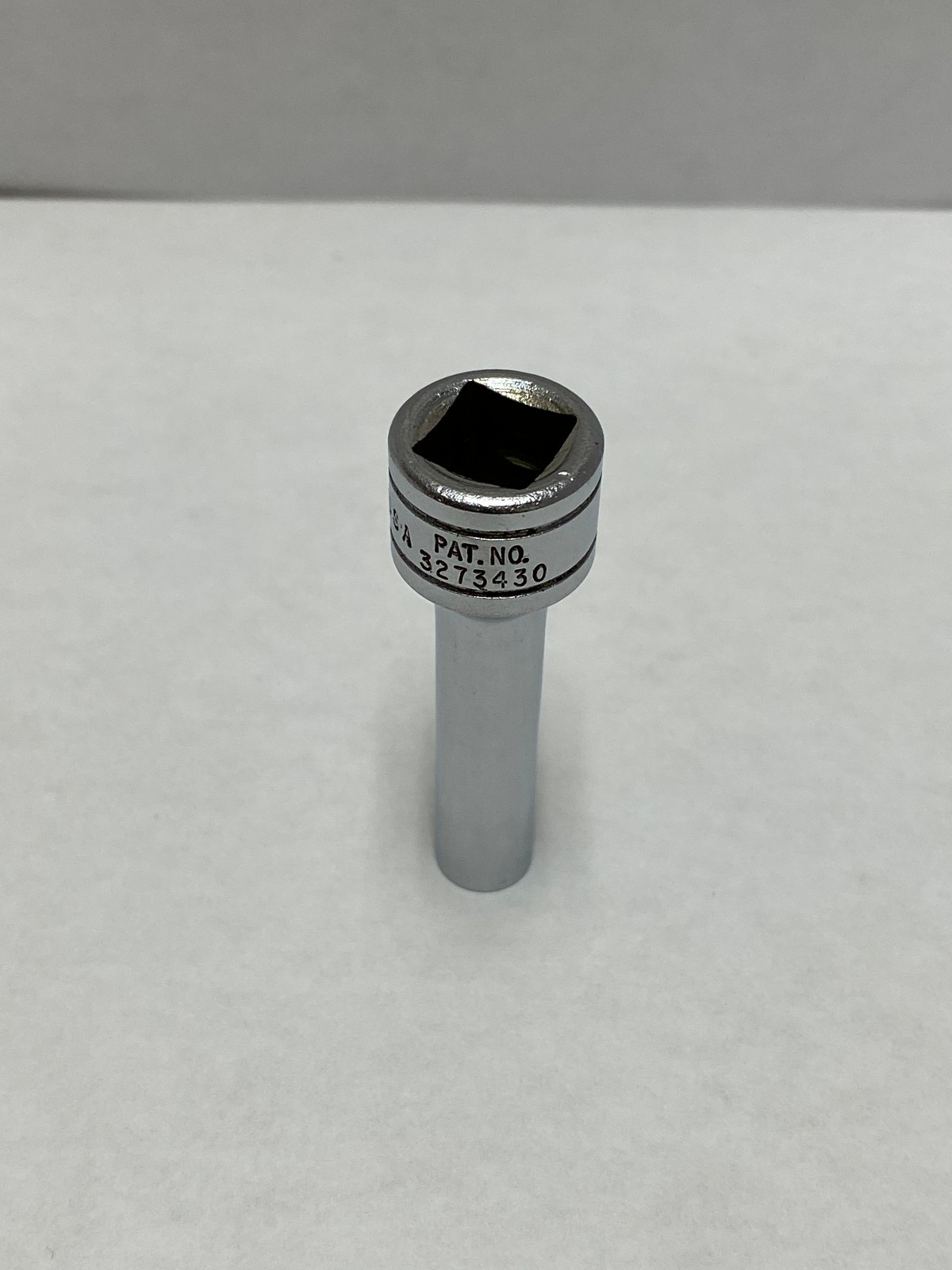 Snap On 3/8″ Drive SAE 1/4 Deep Well 6 Point Socket | Used/Great | SFS081
