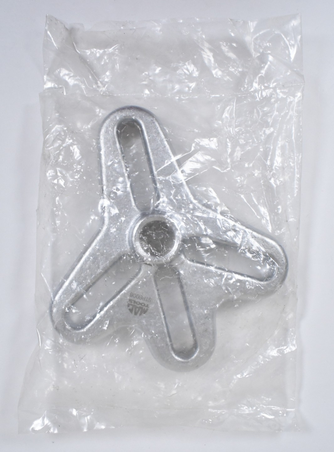 MAC Tools STP600B 4-Way Slotted Yoke Gear Pully Puller 5-5/16″ Long