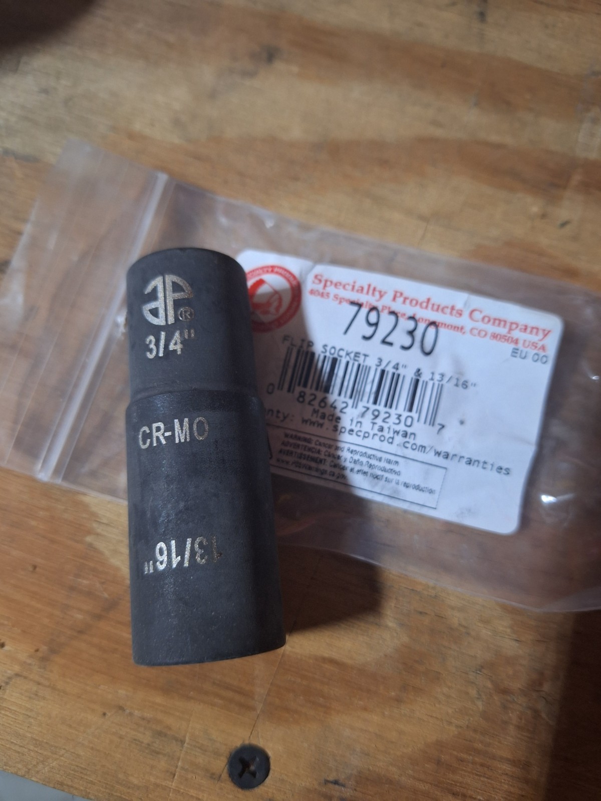 Specialty Products 1/2″ drive 79230 Flip Impact Socket 3/4″ & 13/16″