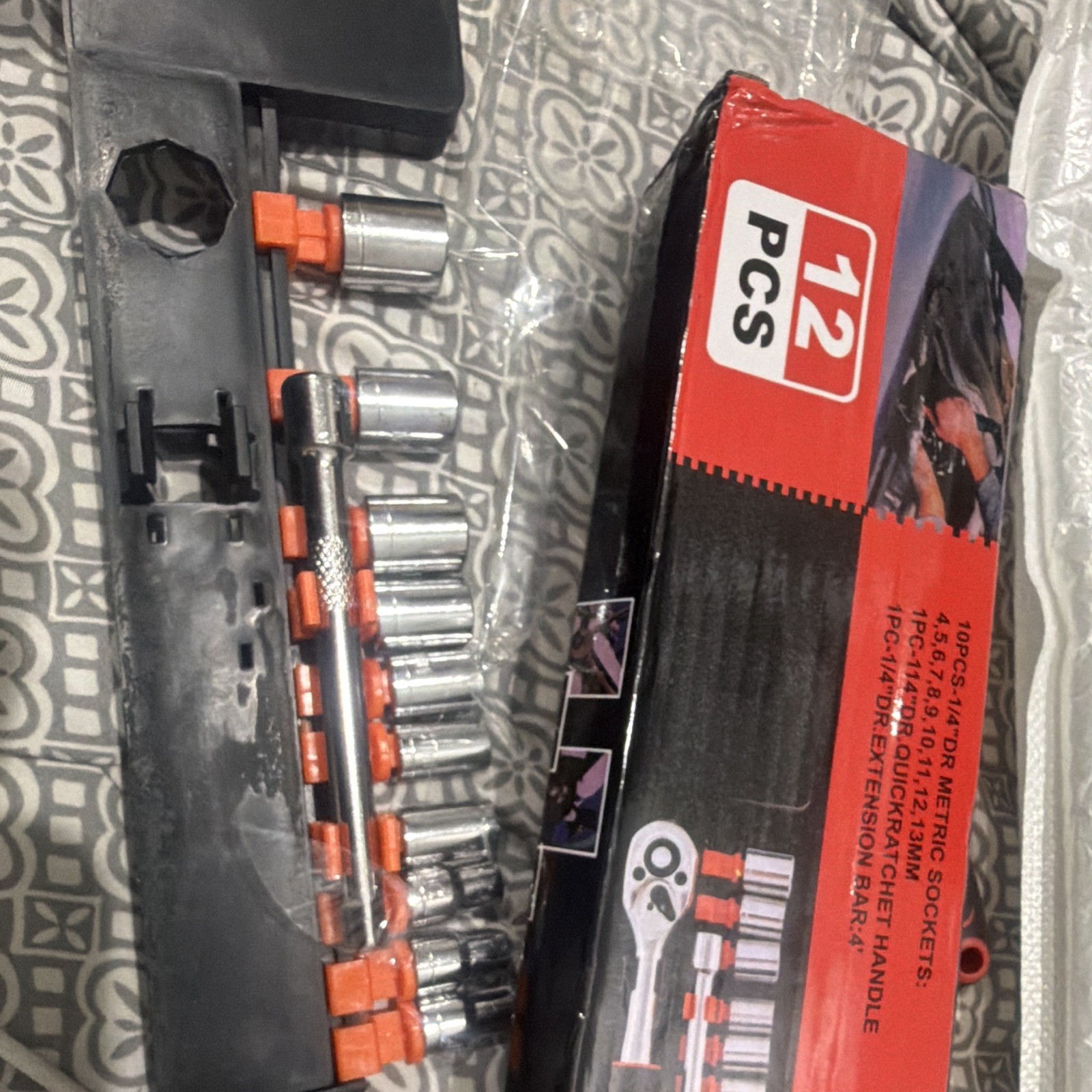 12 Pcs 1 /4 DR Metric Sockets