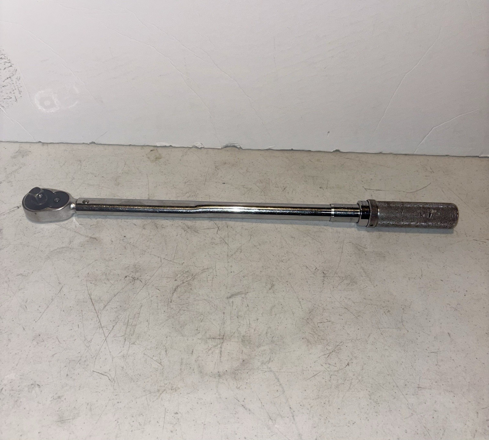 Snap On Qjr3200c, 1/2” Drive Torque Wrench, 30-200 Ft Lb Tool