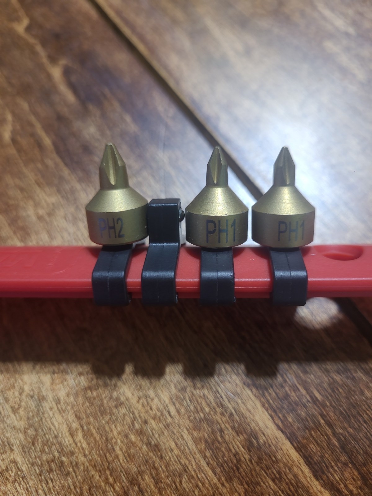 Matco Tools SA1P7R 6-piece, 1/4″ drive Phillips screwdriver bit socket set