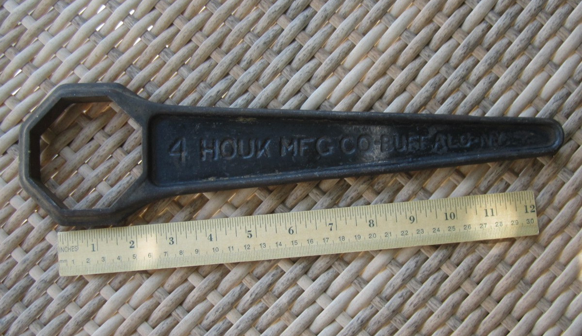 Houk Wire Wheel Wrench 6224 Buffalo 2-3/4 Inches