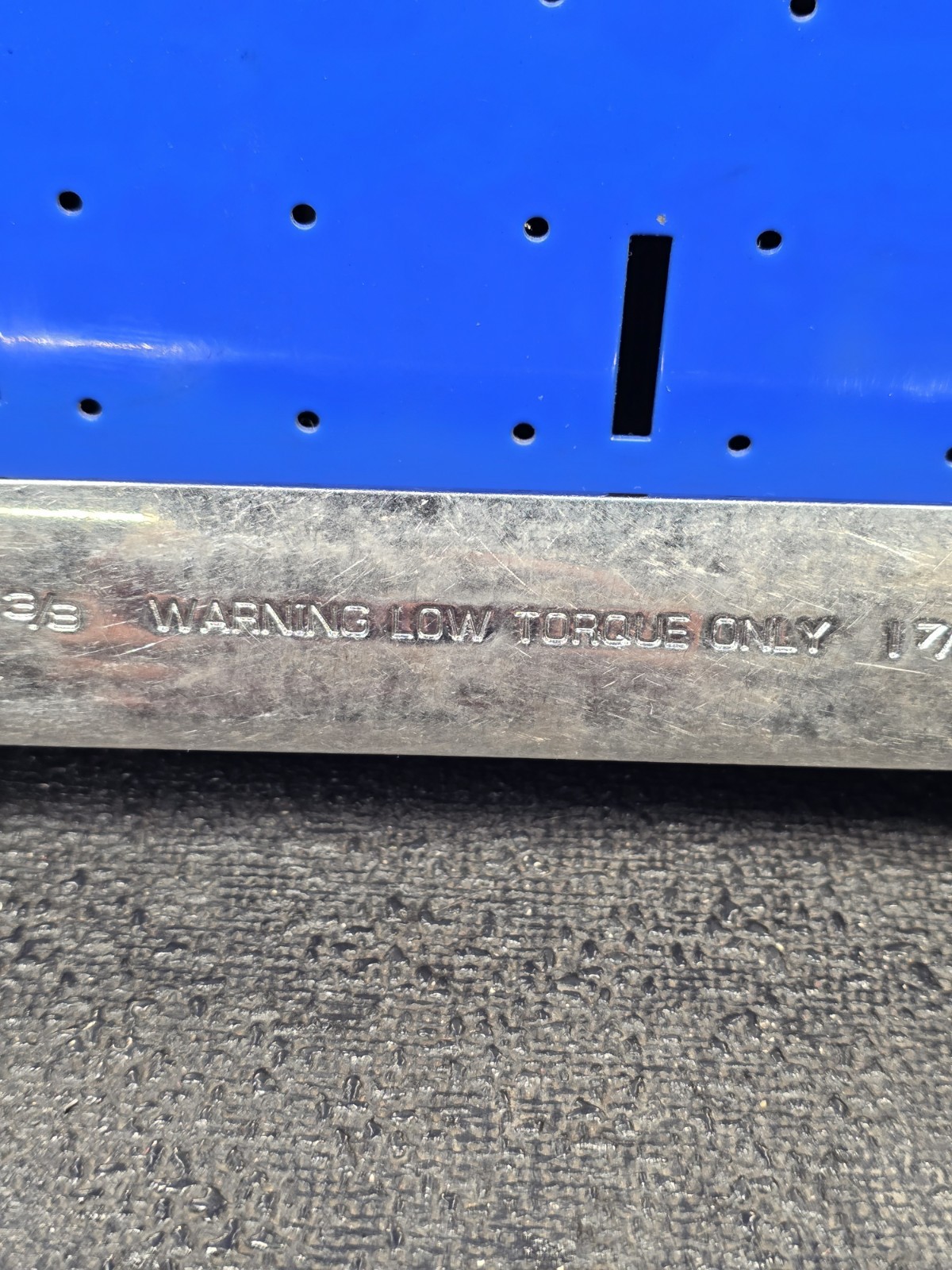 Snap-on LTA4446 1-3/8″ x 1-7/16″ 15° Offset Thin Low Torque Open-End Wrench