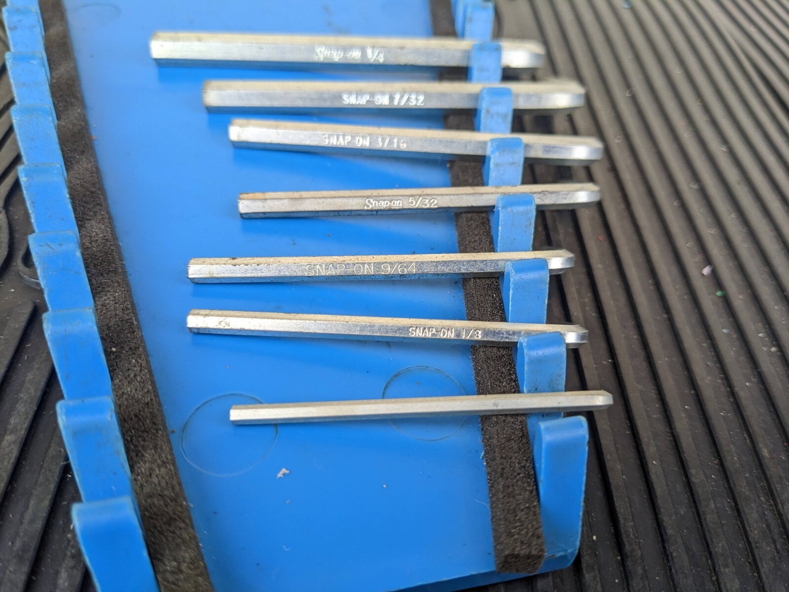 #bh832 Snap-on 18 pc SAE L-Shaped Hex Wrench Set .028-3/4″ AW1020DK