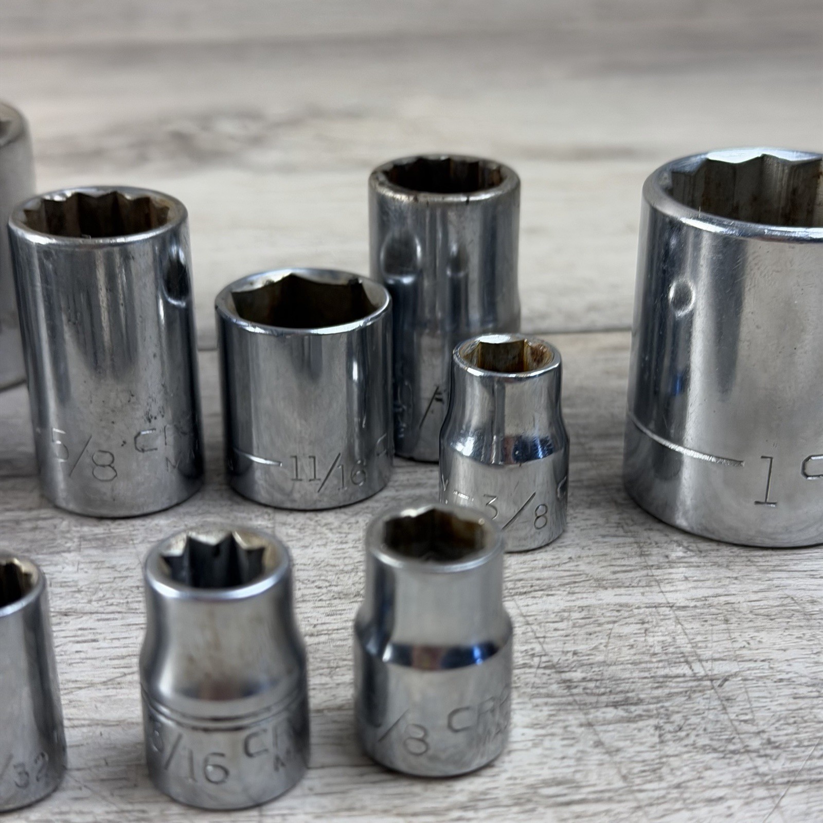 29 CRAFTSMAN -v- Series Socket Lot SAE USA Multiple Size And Drives