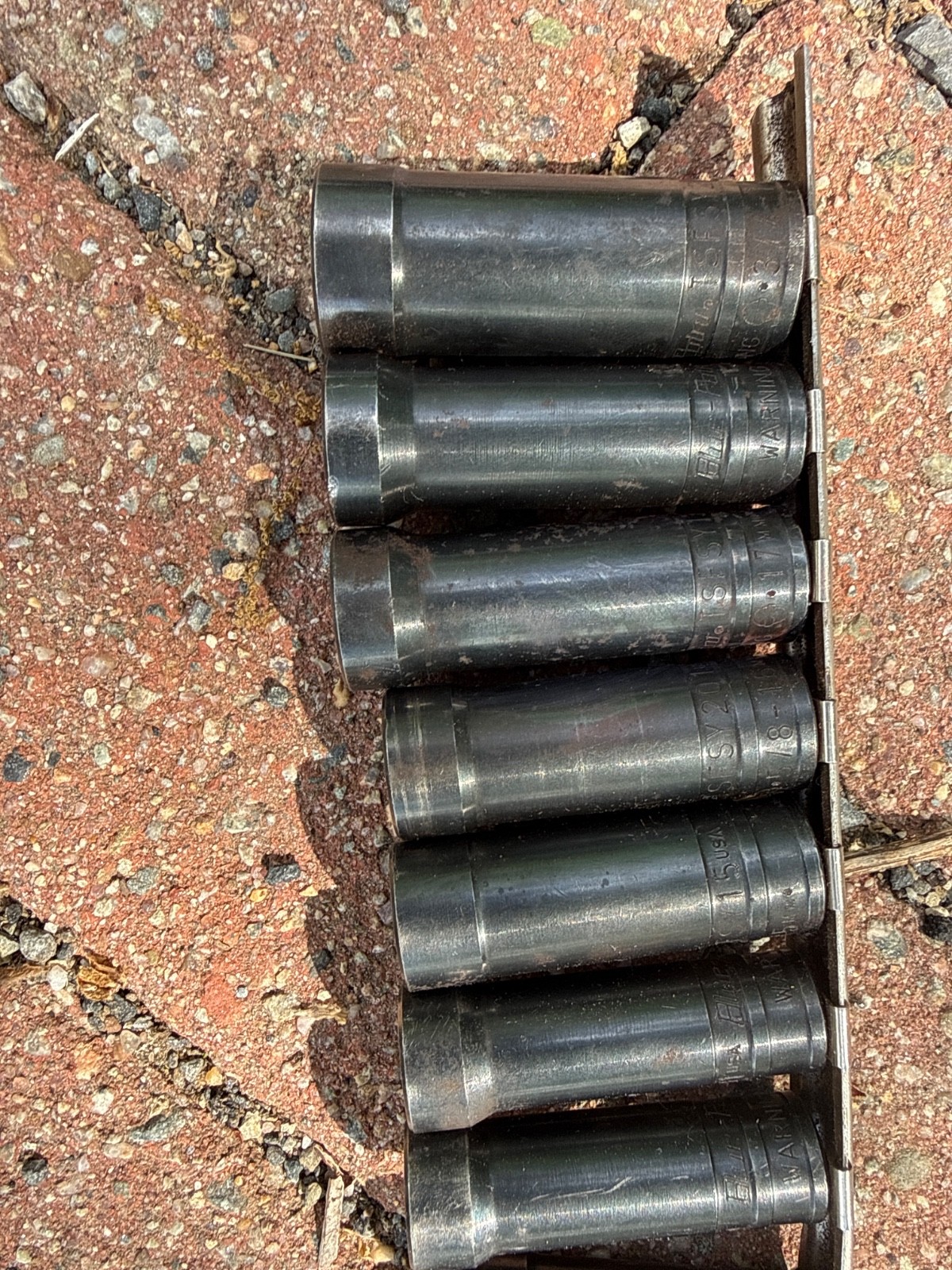 Blue-Point 3/8″ Drive DEEP Metric & SAE TWIST Impact Socket Set