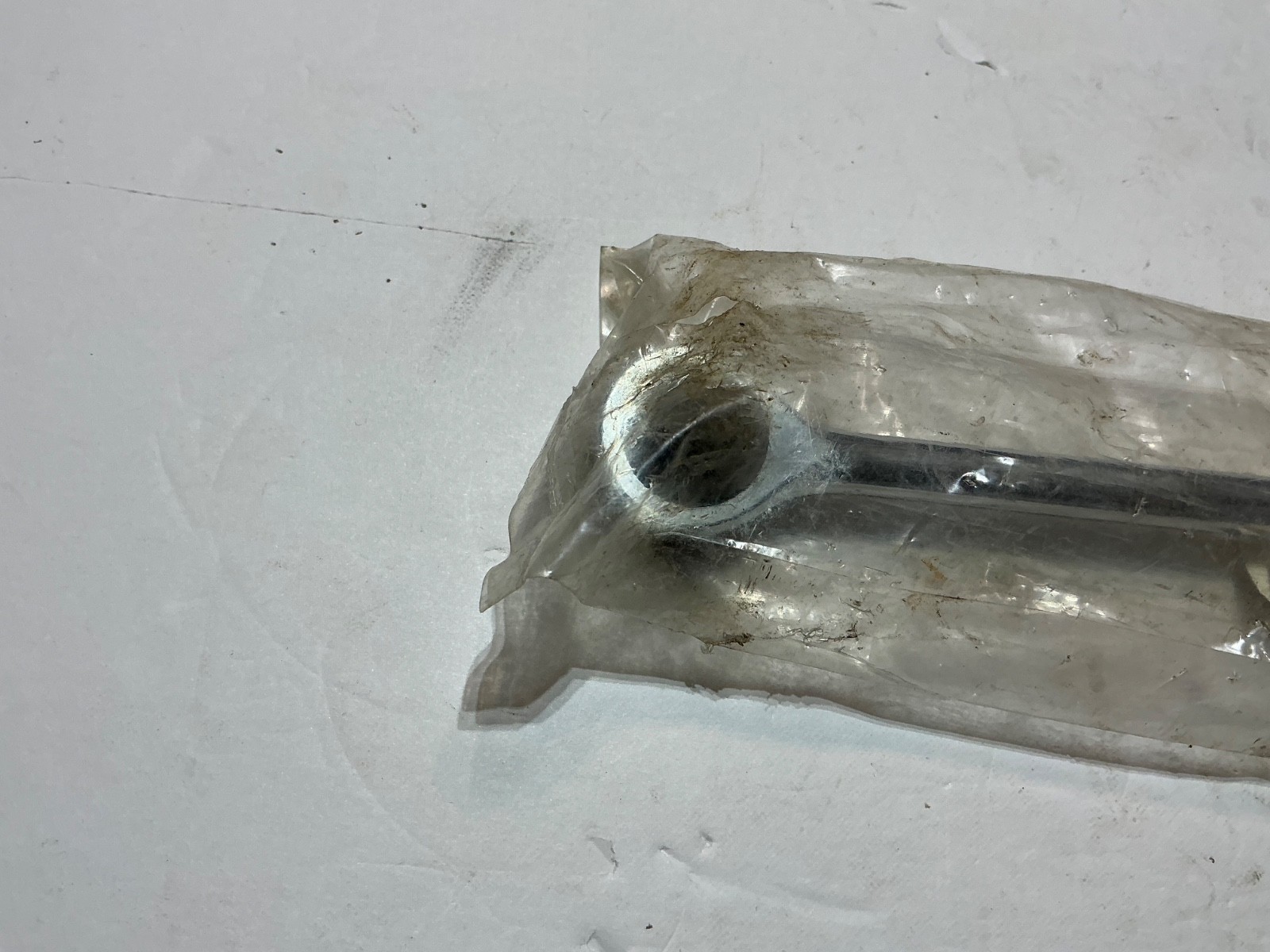 MAC TOOLS 3/8 Bi-material Round Head Ratchet 10 Inches BRAND NEW!