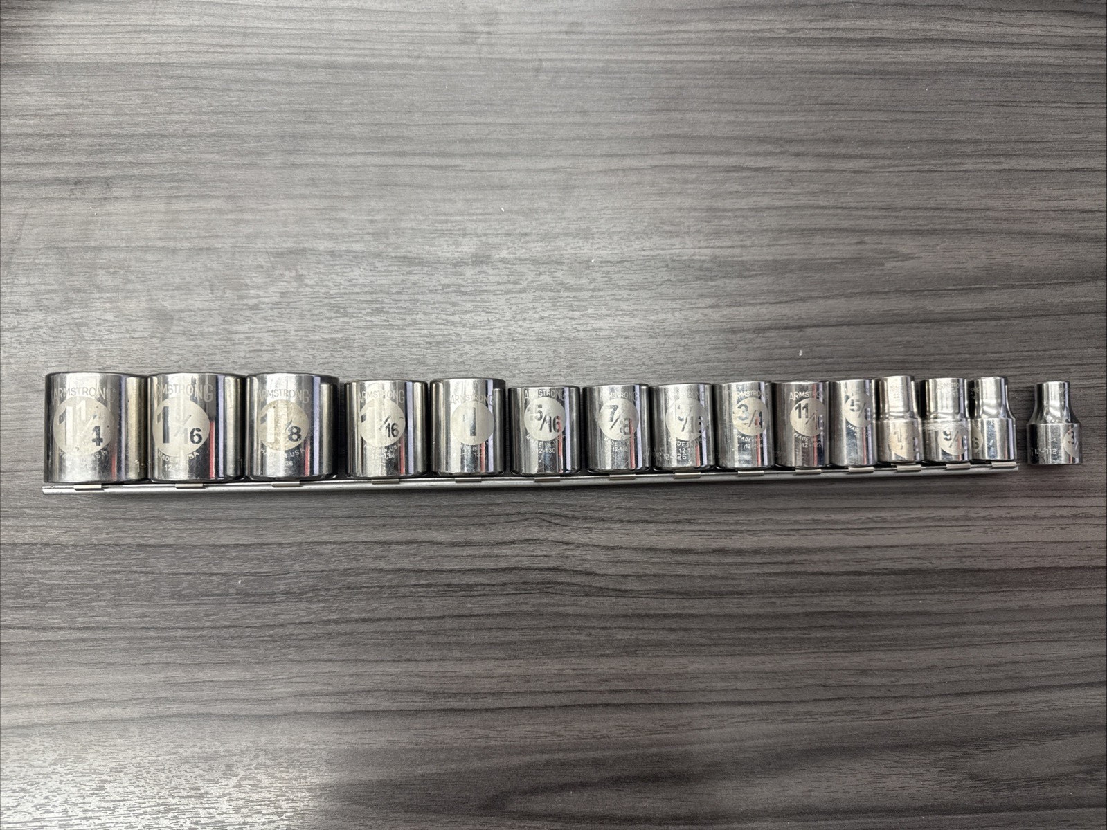 Armstrong 1/2 Inch Drive SAE 12pt Socket Set USA GMTK – 15 Sockets!