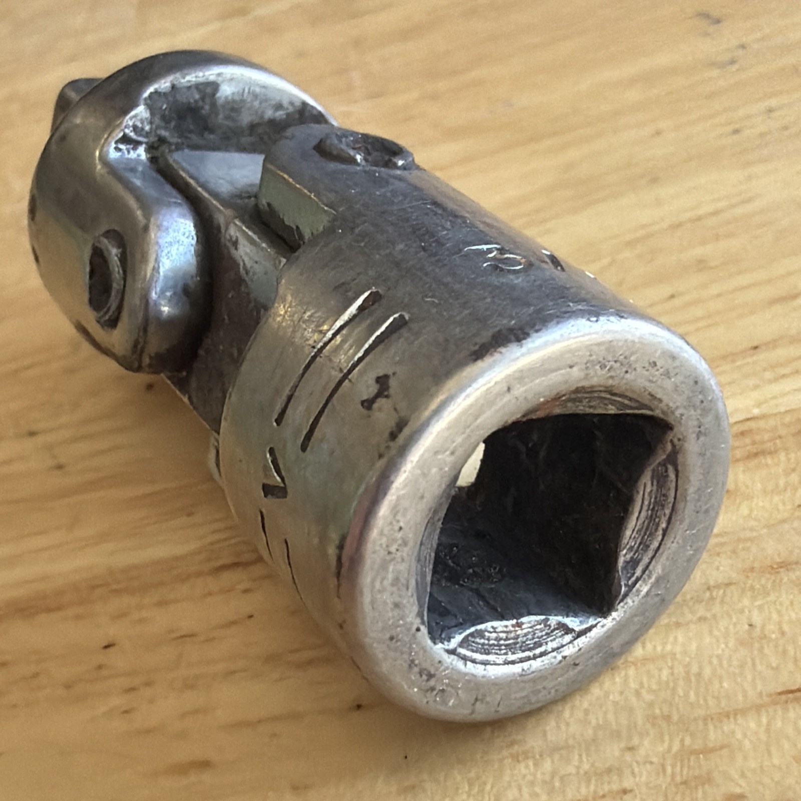 Craftsman Universal Joint Swivel Socket Adapter 3/8″ Drive Flying =V= V READ!