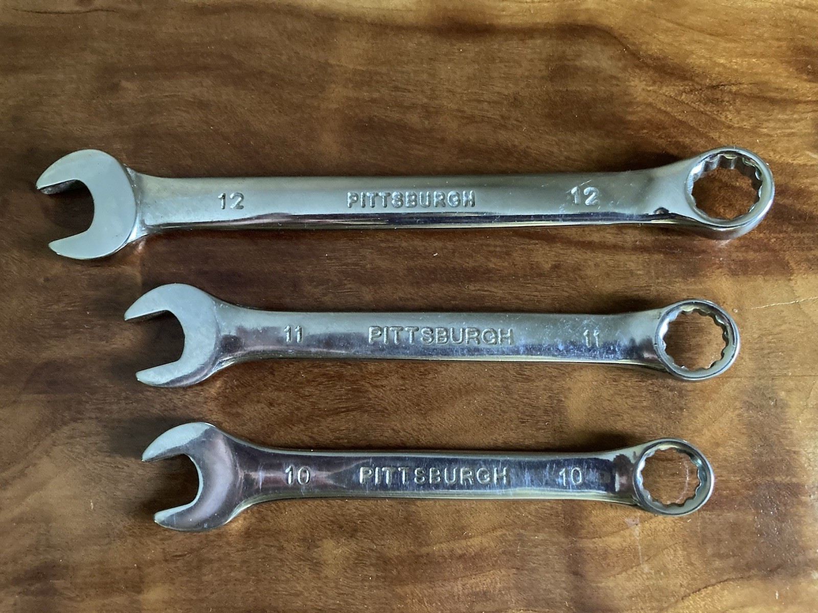 Lot of 5 Combo Wrenches: 2 Snap-on-14mm & 18mm and 3 Pittsburgh-10, 11 &12mm